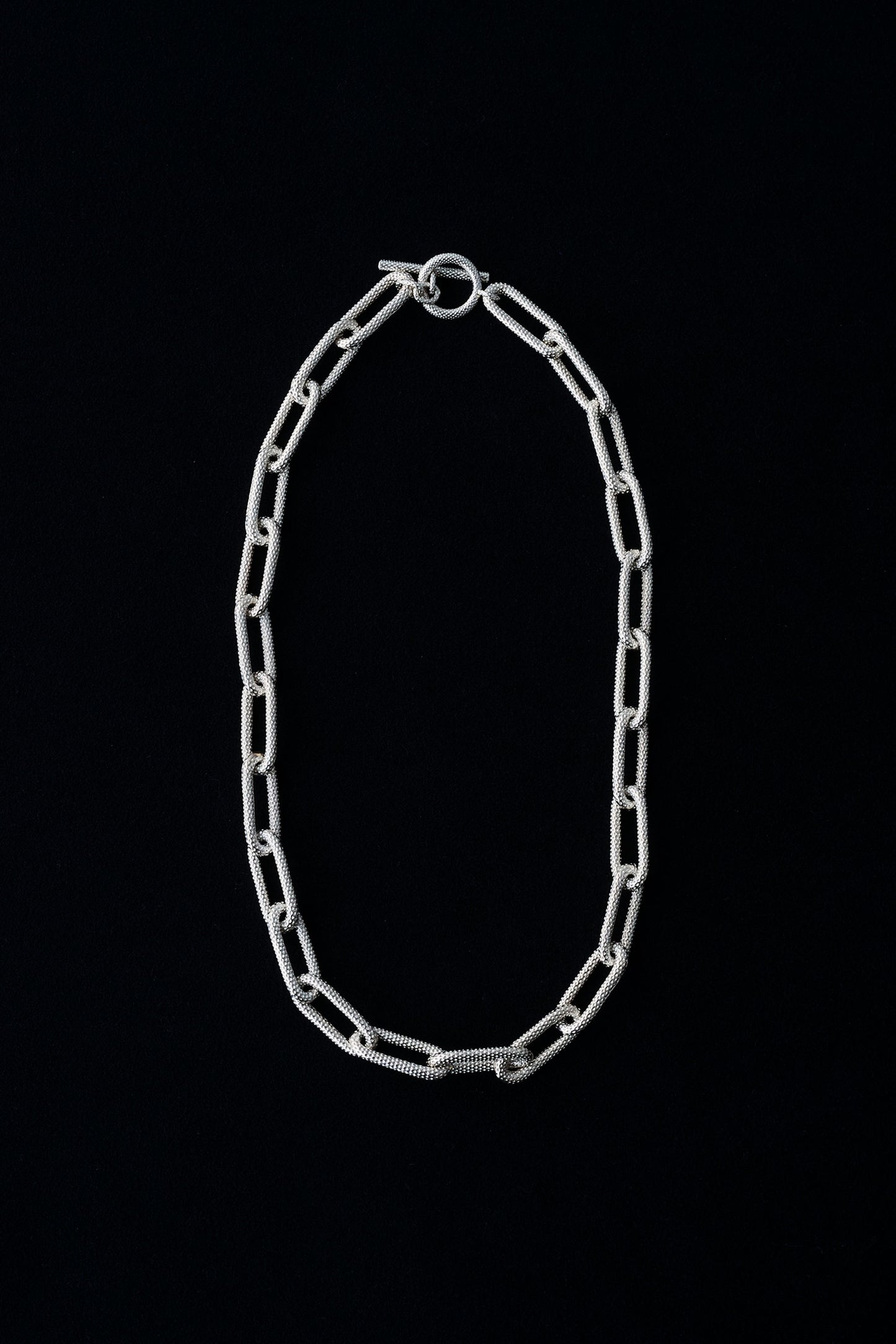 HEAVY CHAIN NECKLACE