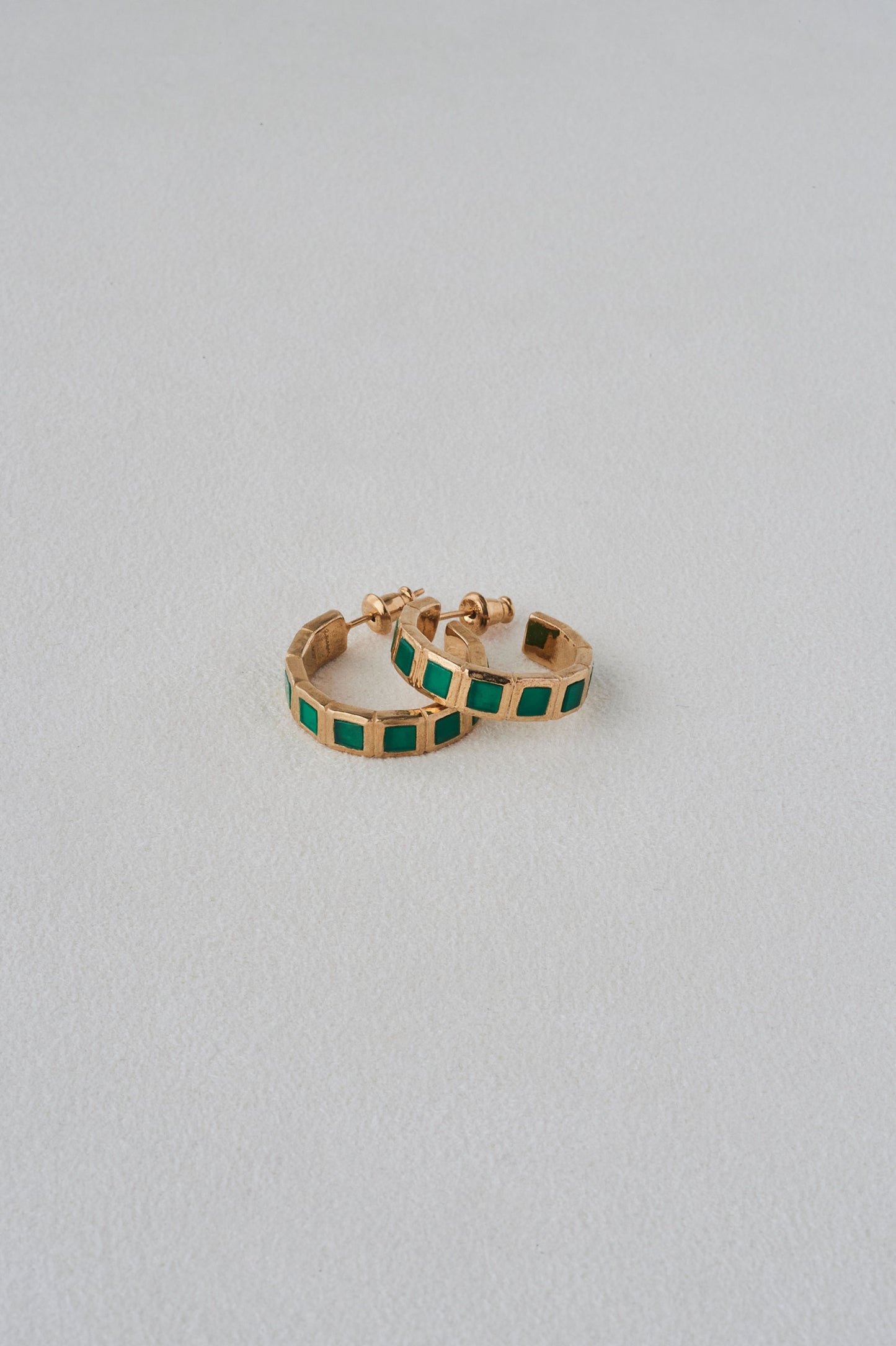 SMALL TILE EARRINGS/GREEN
