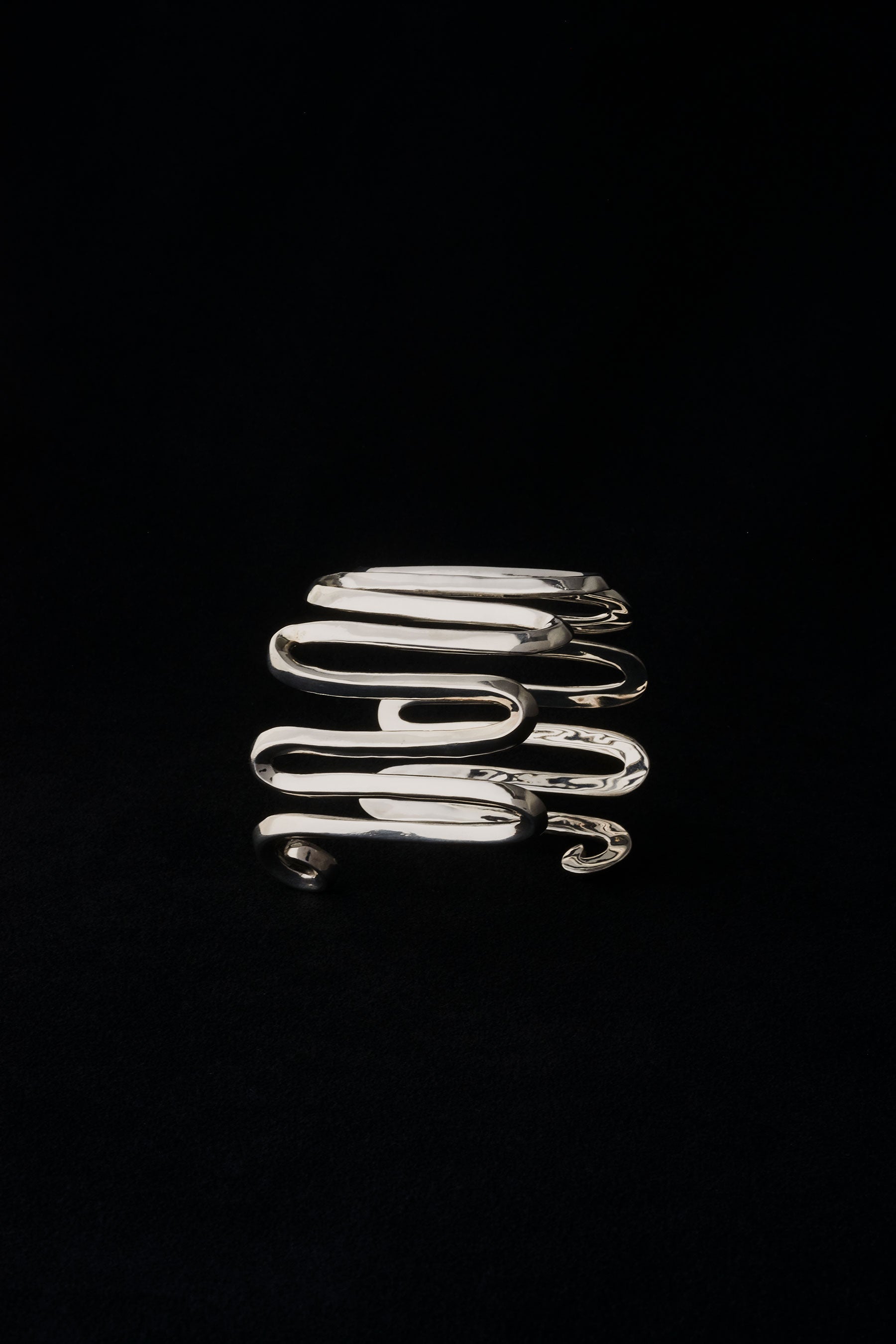 FICKLE  BANGLE