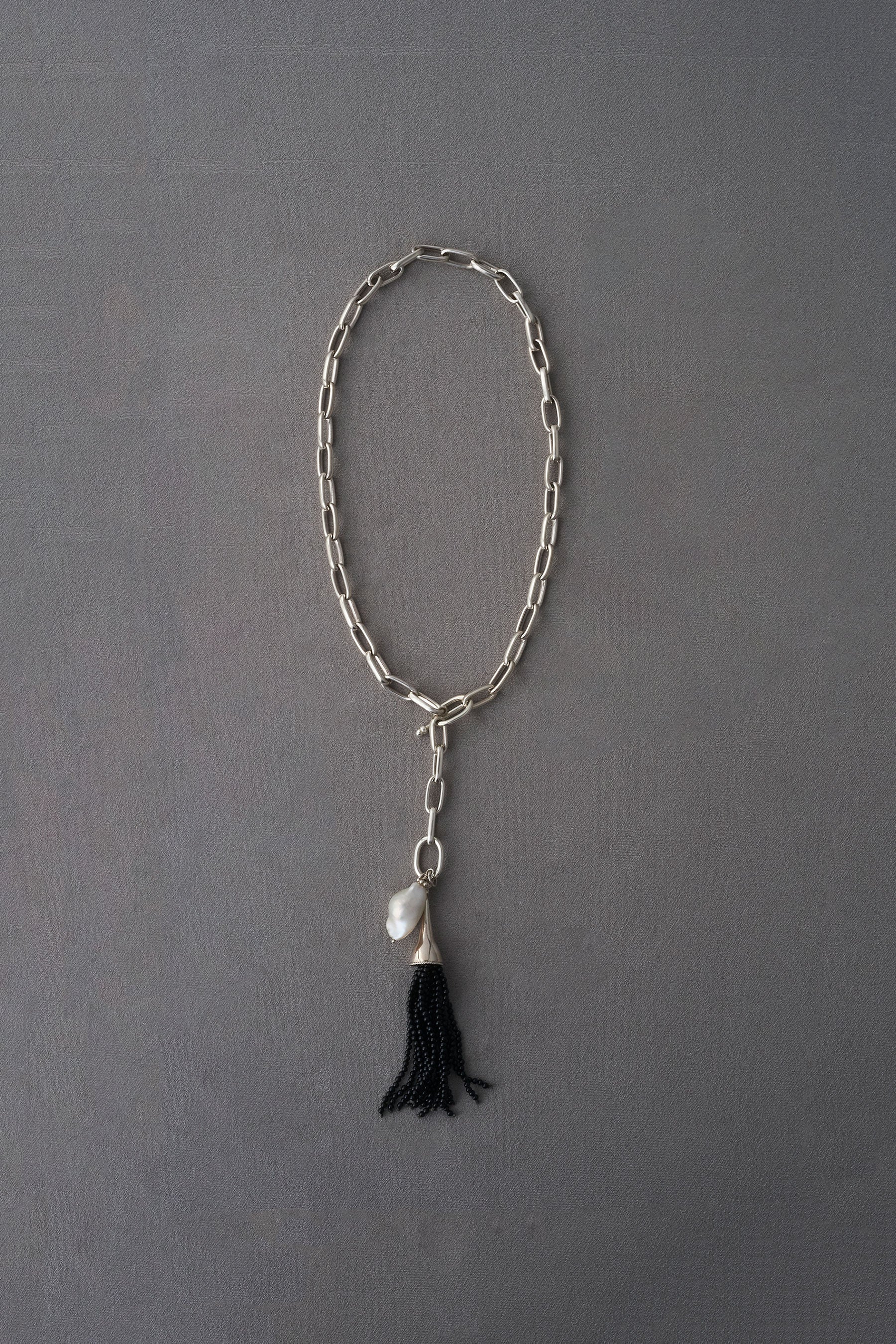 ASSEMBLE  COLLAR