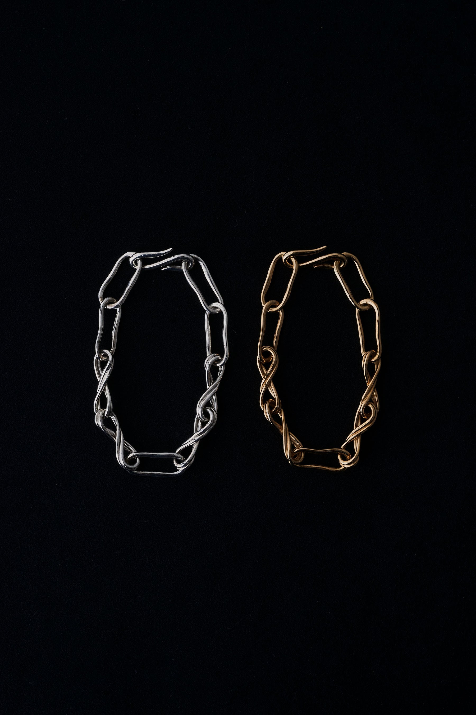 DOUBLE DELICATE CHAIN BRACELET