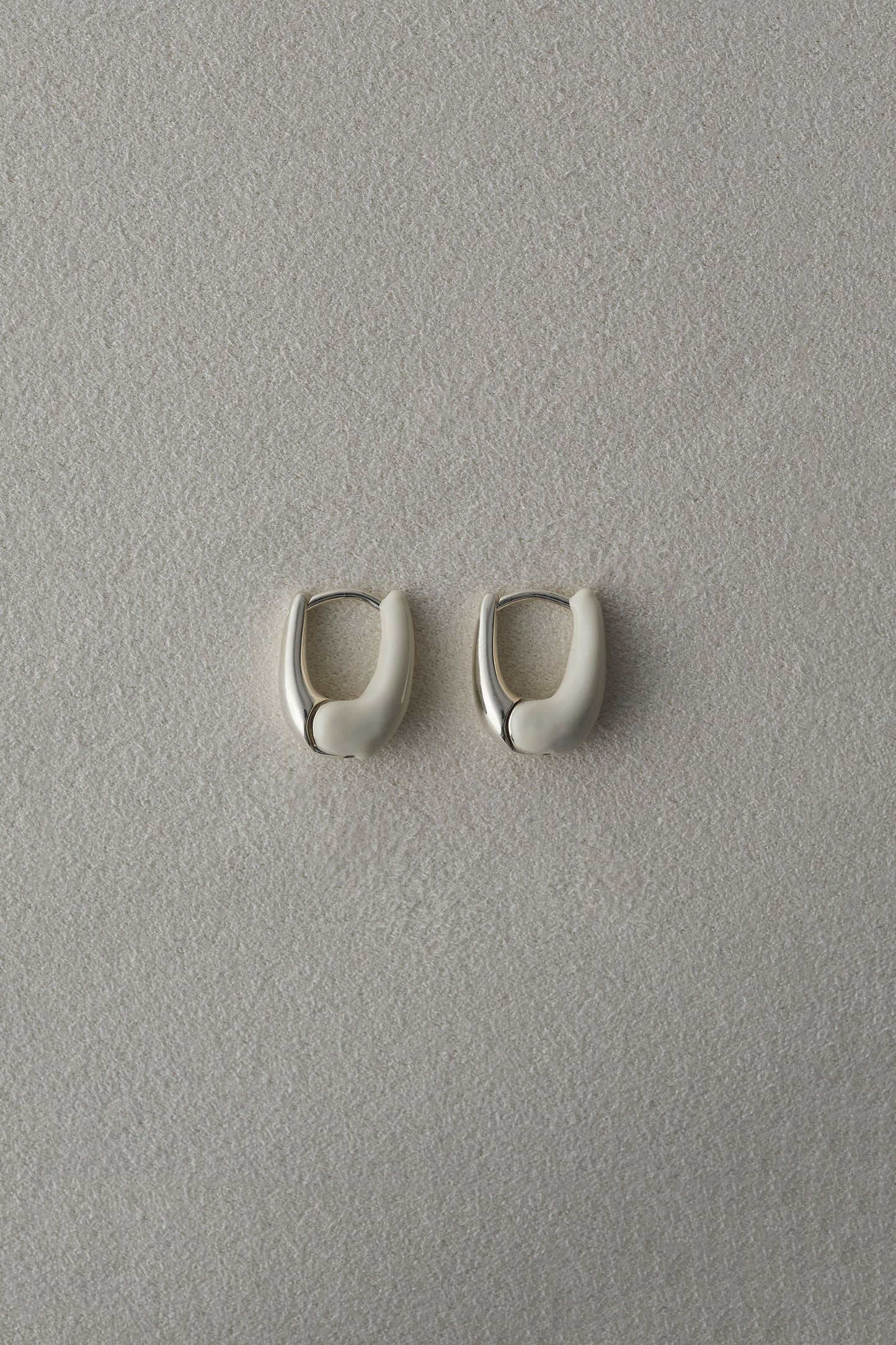 DIPPED TINY TINY PUFFY HOOPS