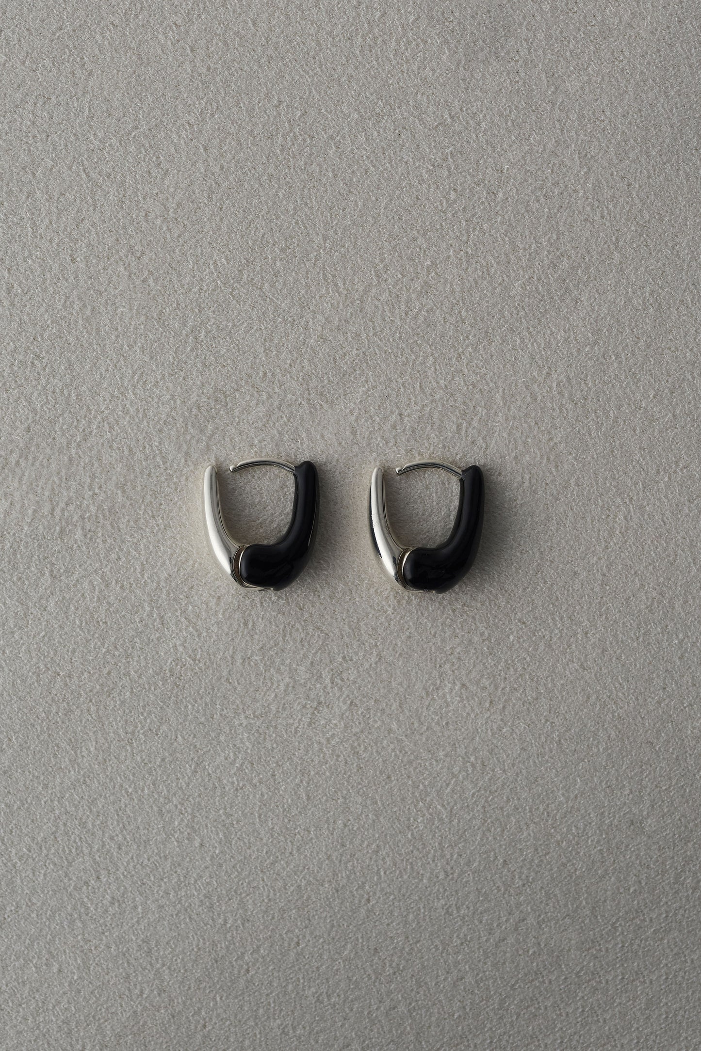 DIPPED TINY TINY PUFFY HOOPS