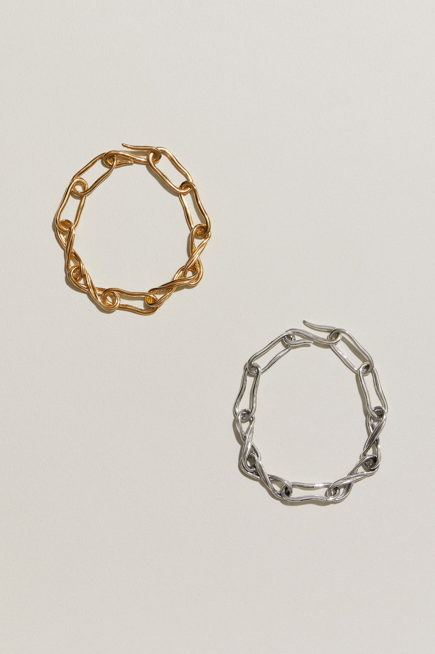 DOUBLE DELICATE CHAIN BRACELET