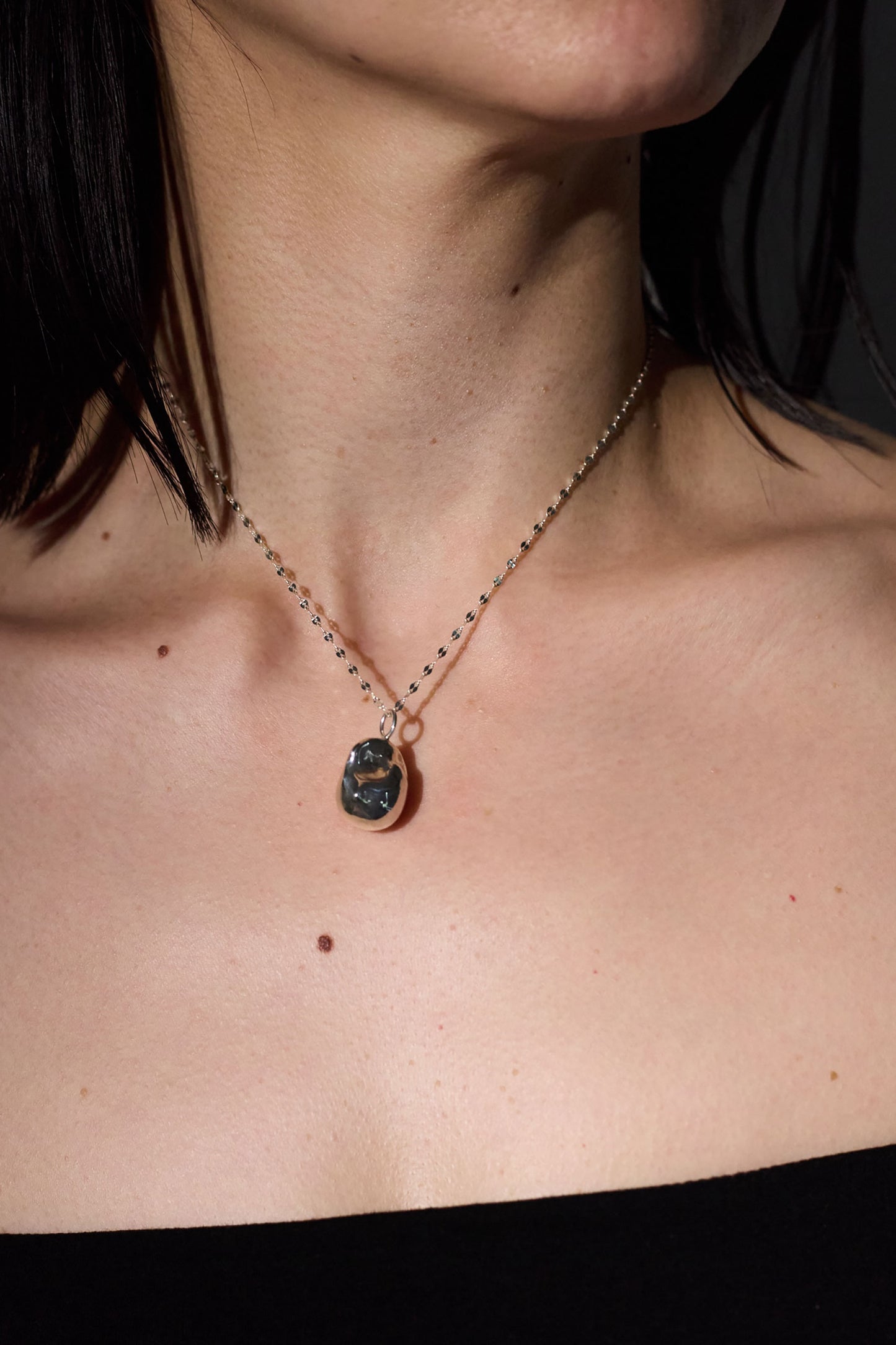 SILVER PEARL  NECKLACE