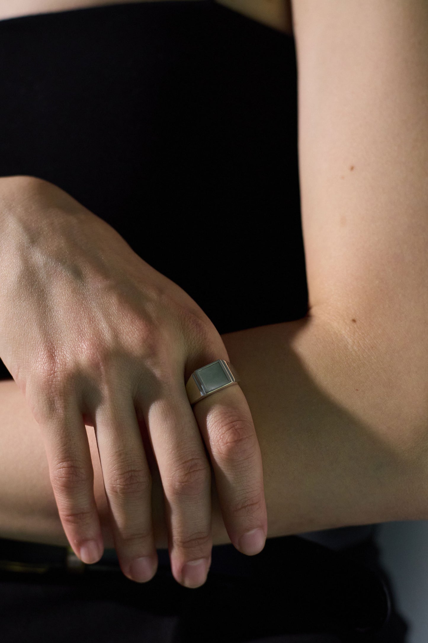 SIGNET RING / JADEITE