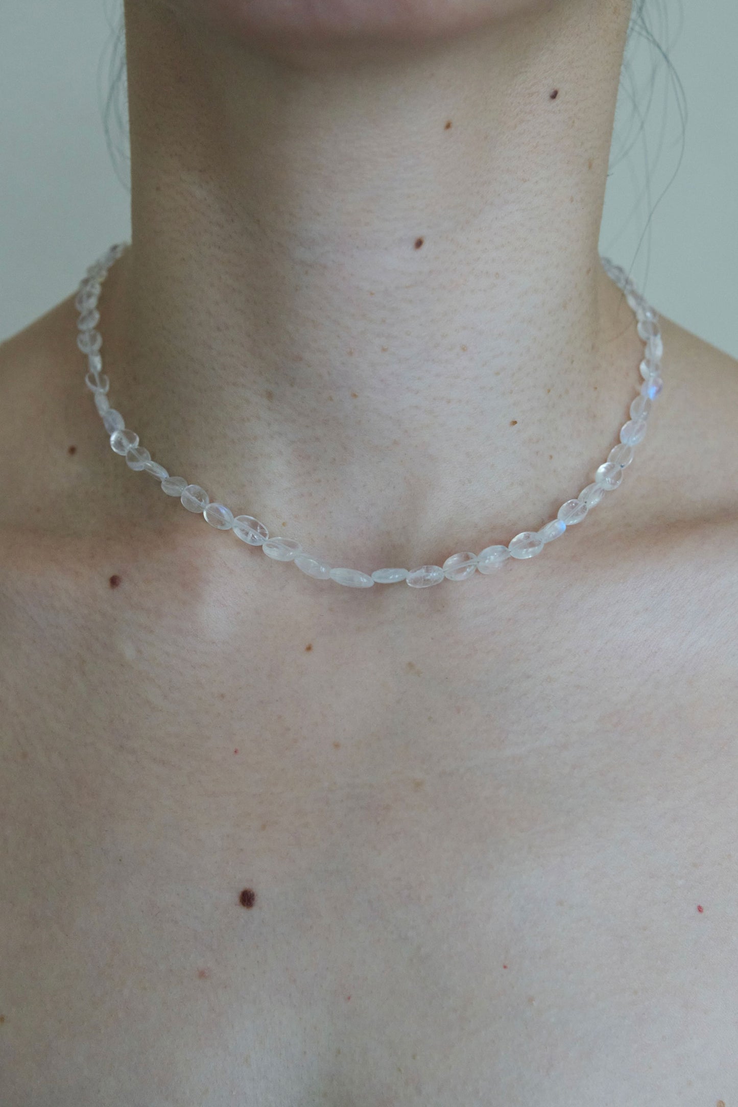 SHOKA COLLAR OVAL MOONSTONE