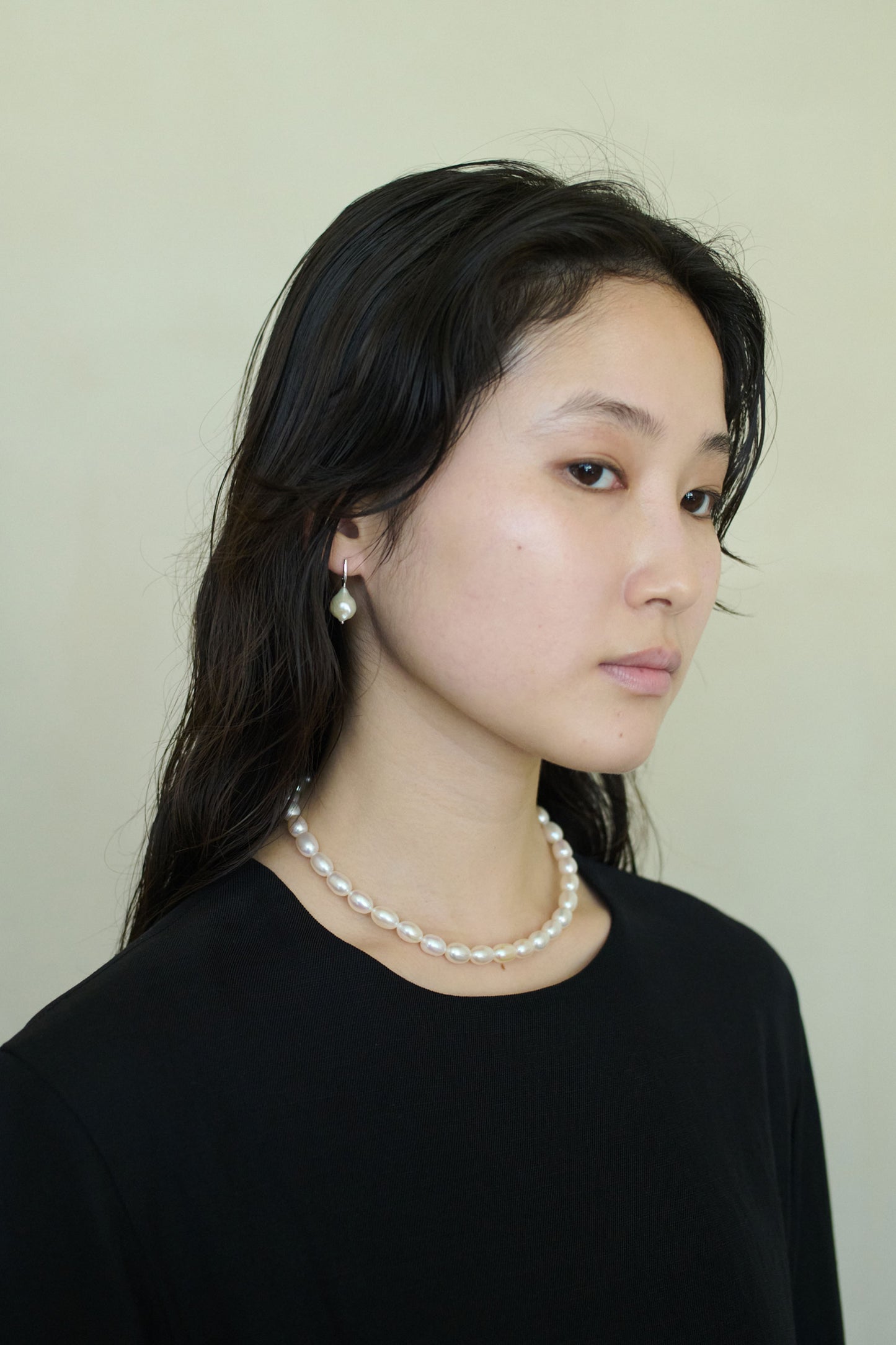 DEWDROP PEARL HOOPS