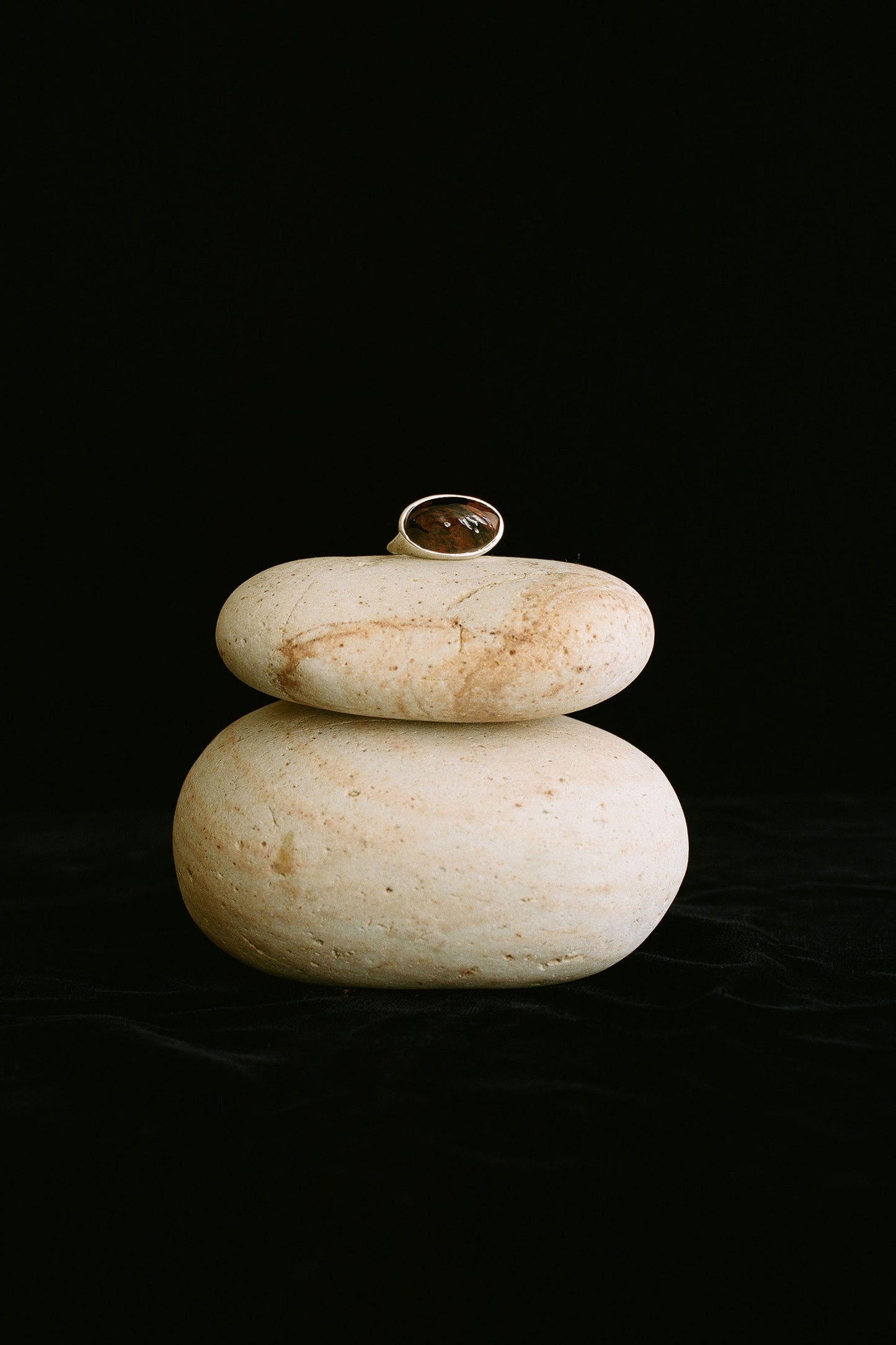 QUIETUDE  RING