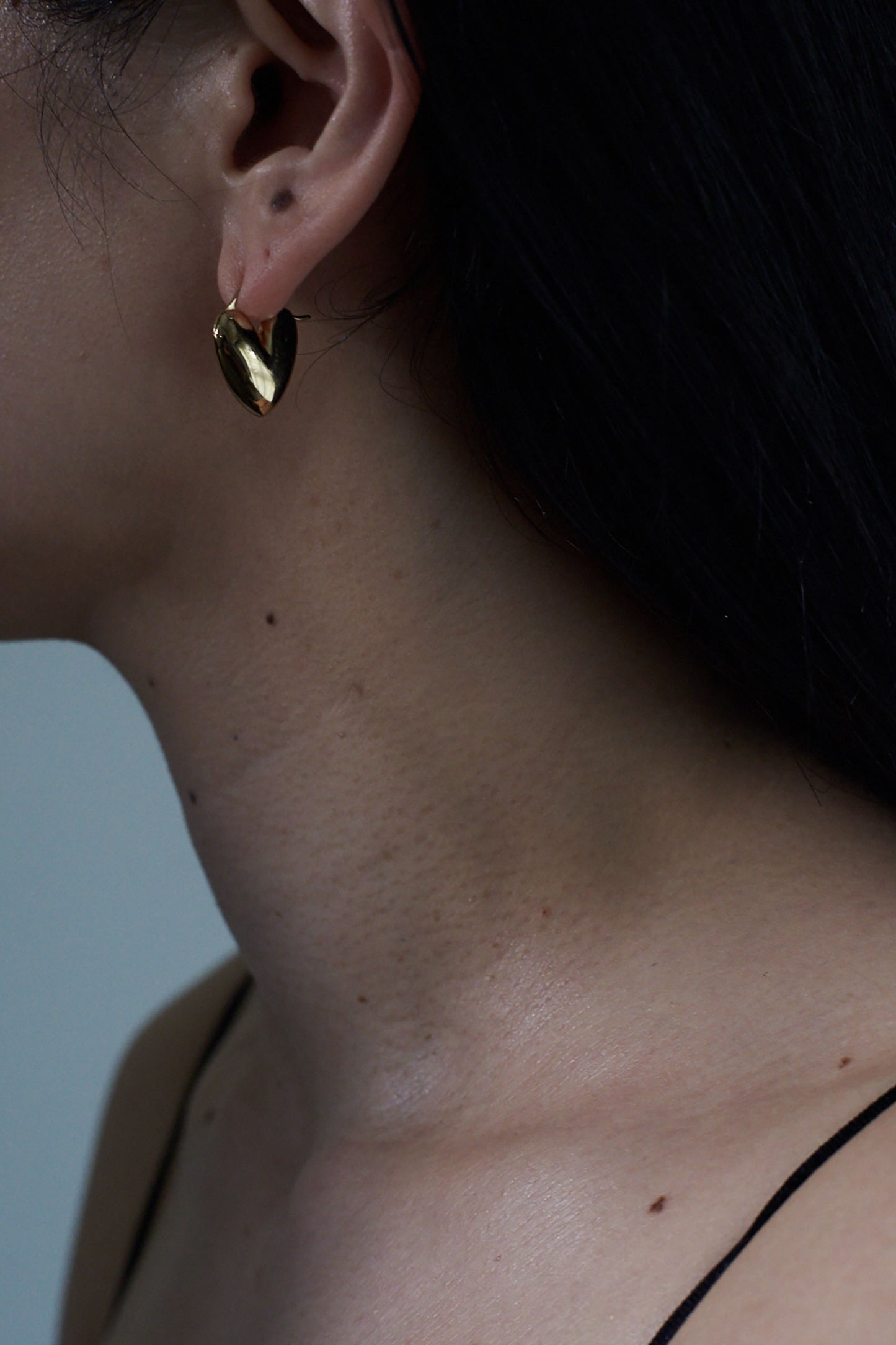 TINY PUFFY HEART HOOPS