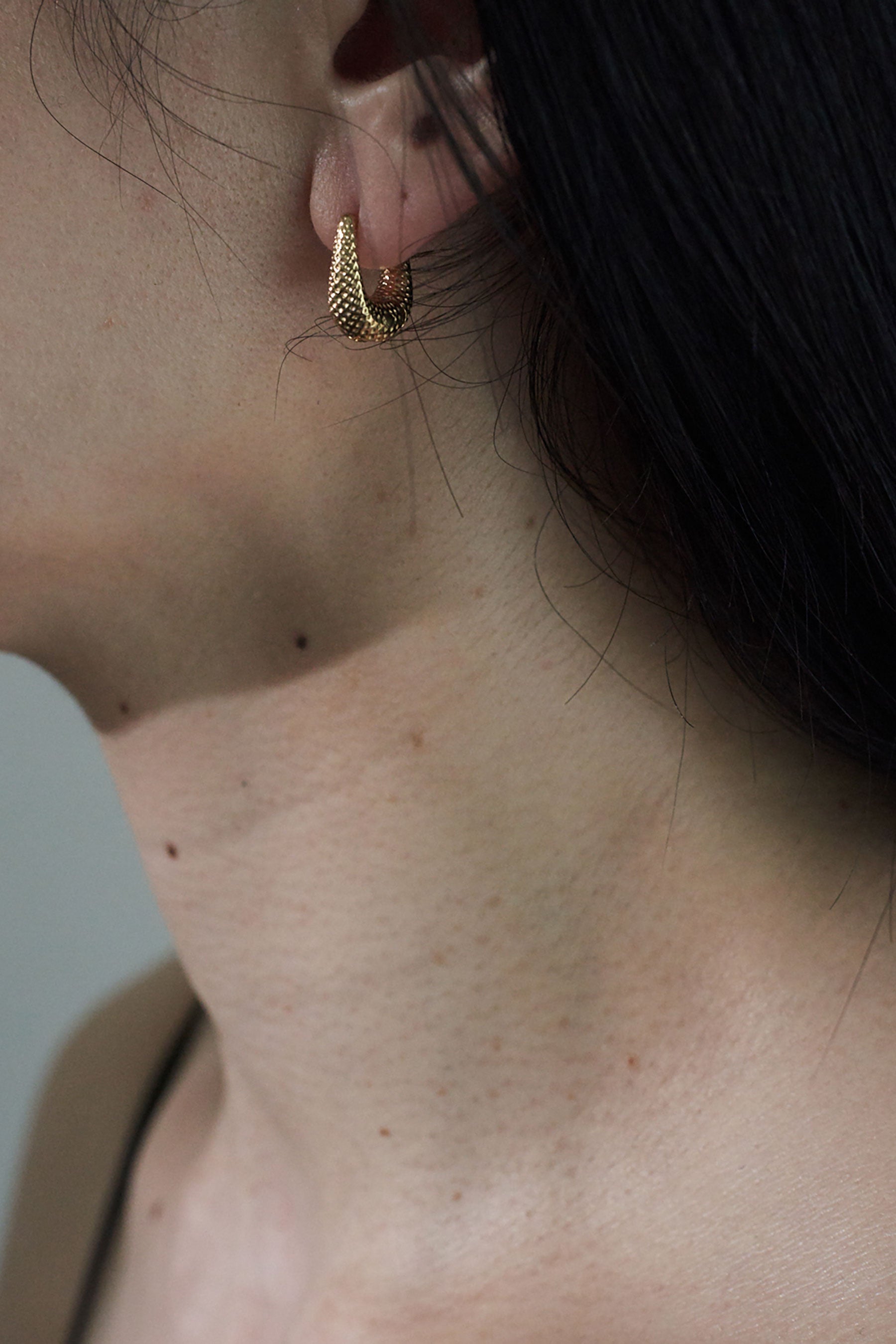 TINY TINY DOT PUFFY HOOPS(1PIECE)