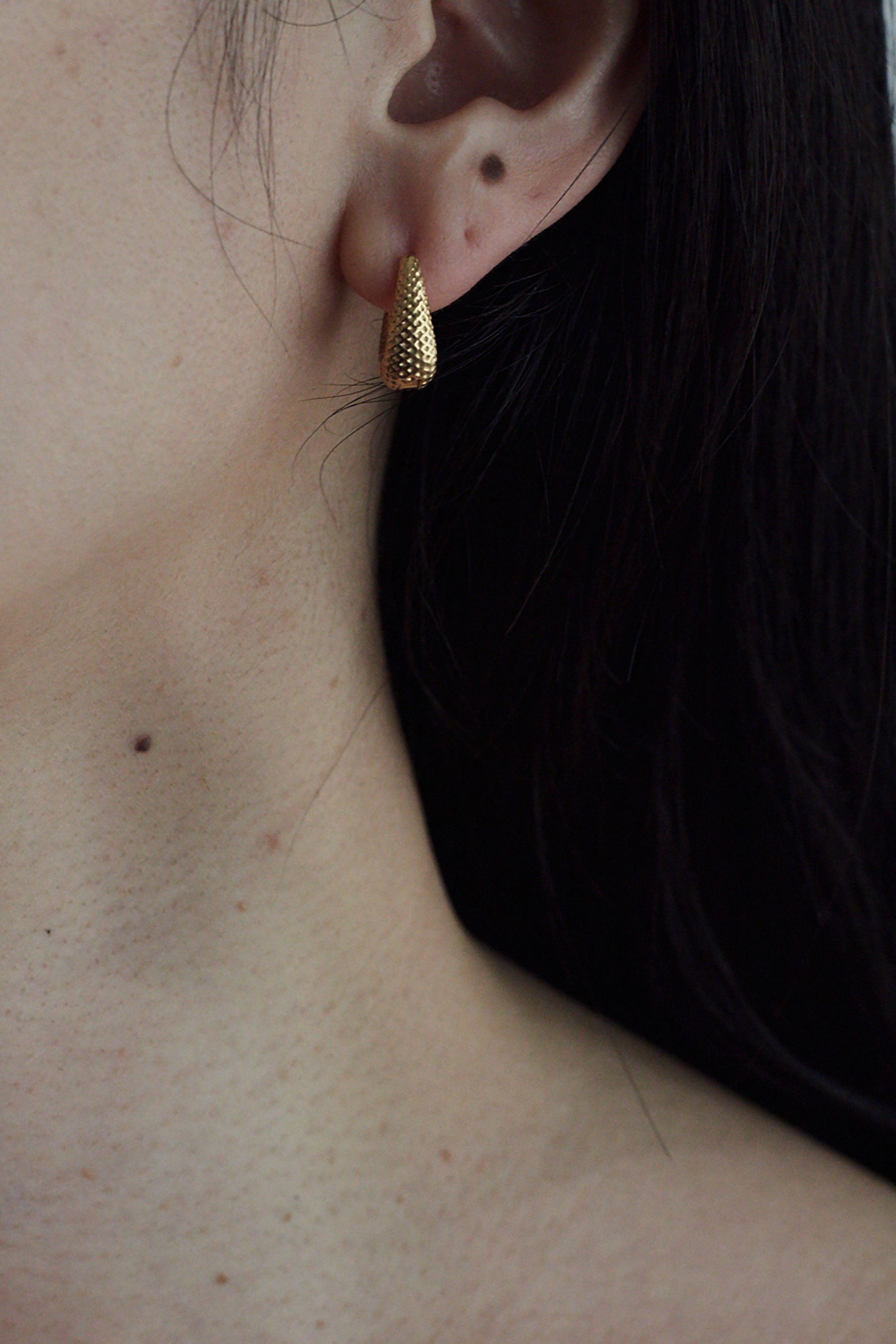 TINY TINY DOT PUFFY HOOPS(1PIECE)