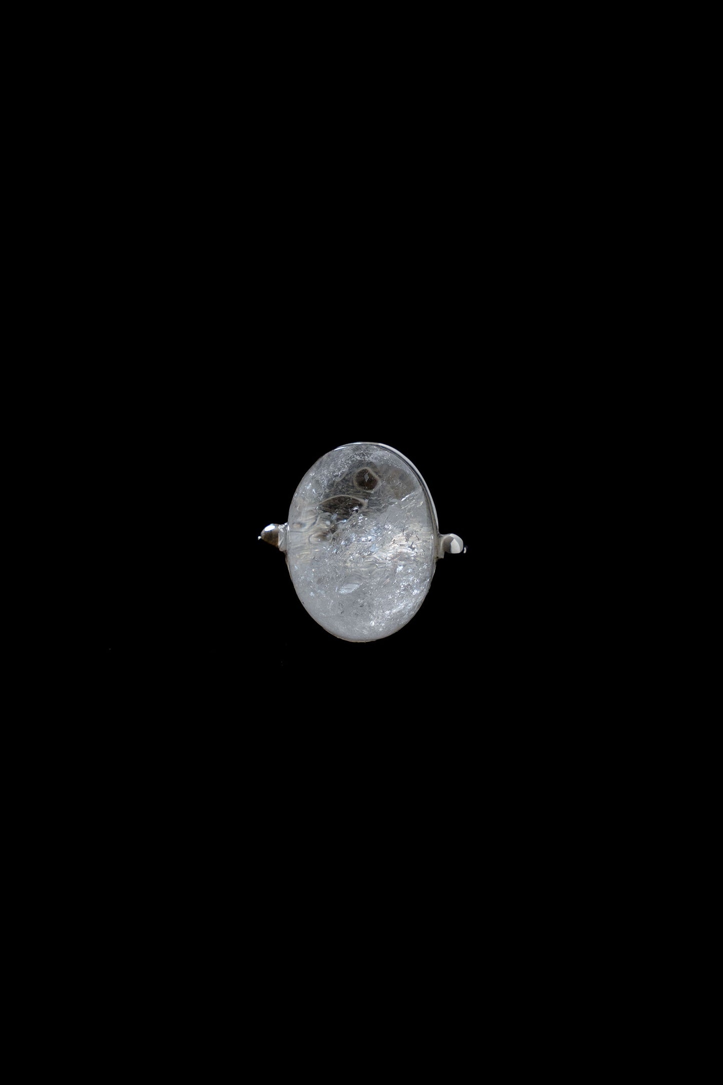 PUFFY STONE RING / IRIS QUARTZ