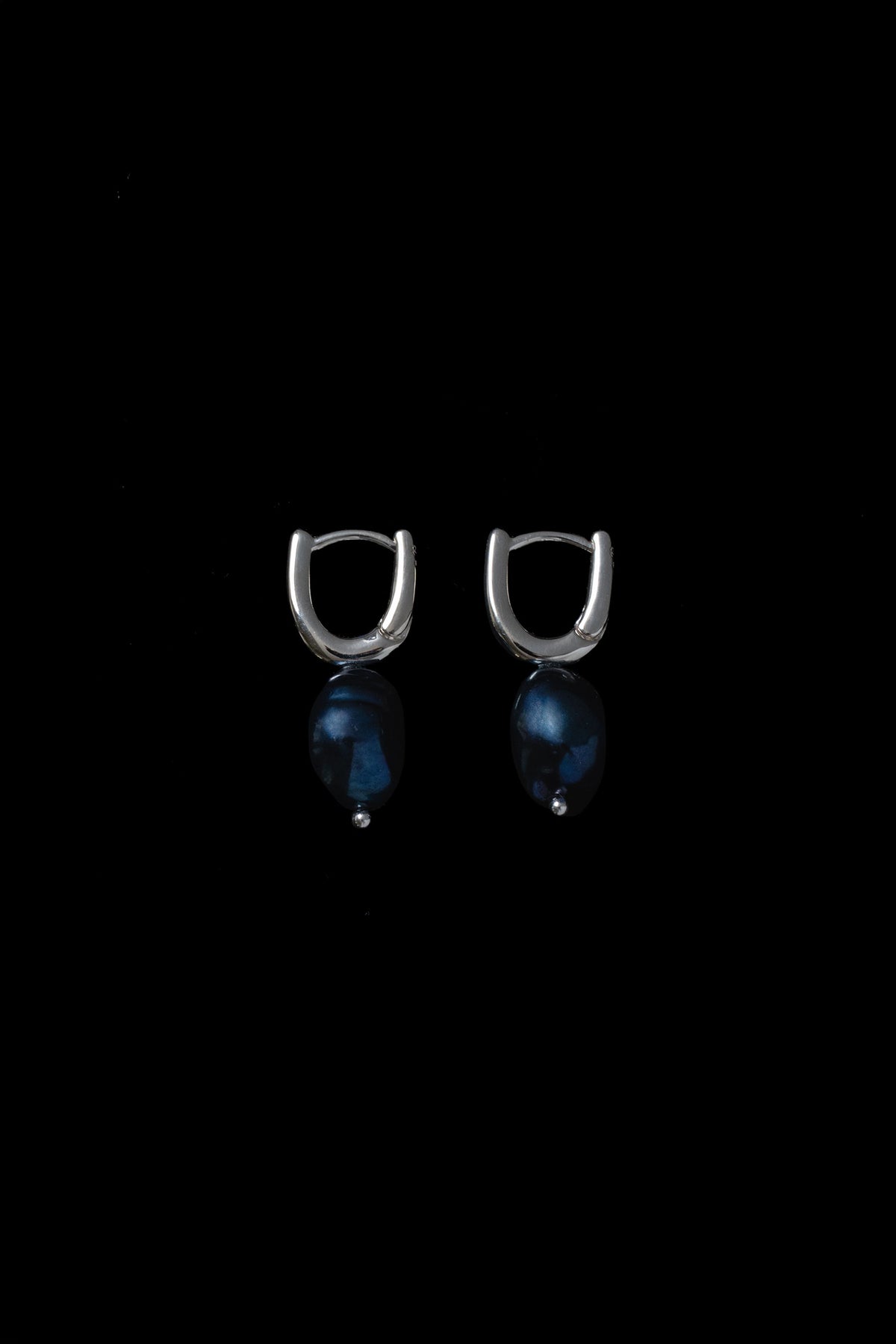DEWDROP RURI PEARL HOOPS