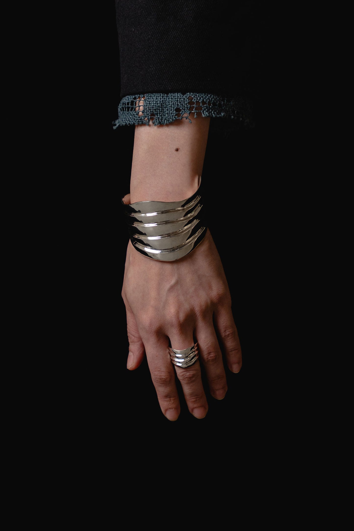 RIPPLE RING