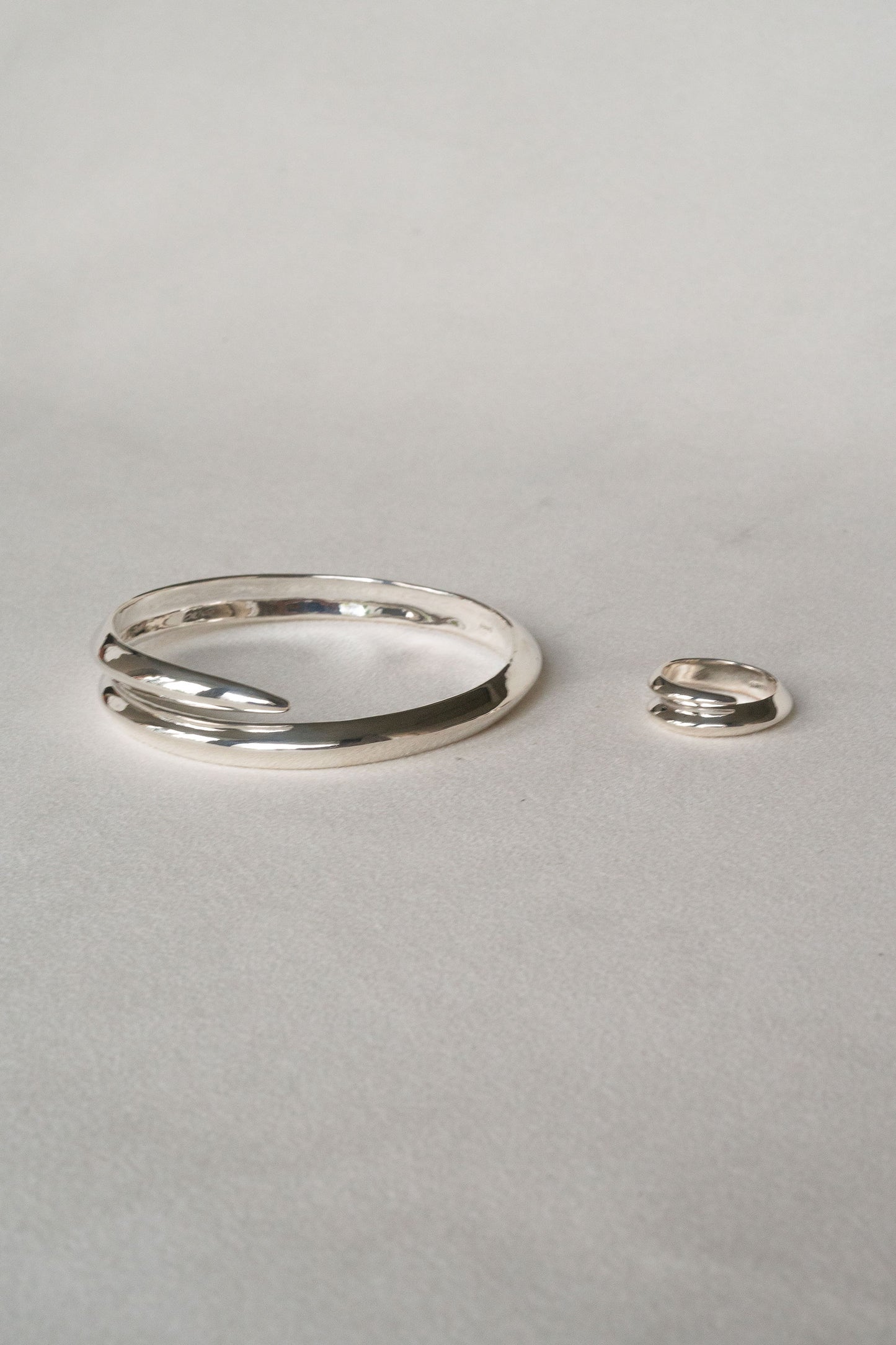 WILLOW BANGLE
