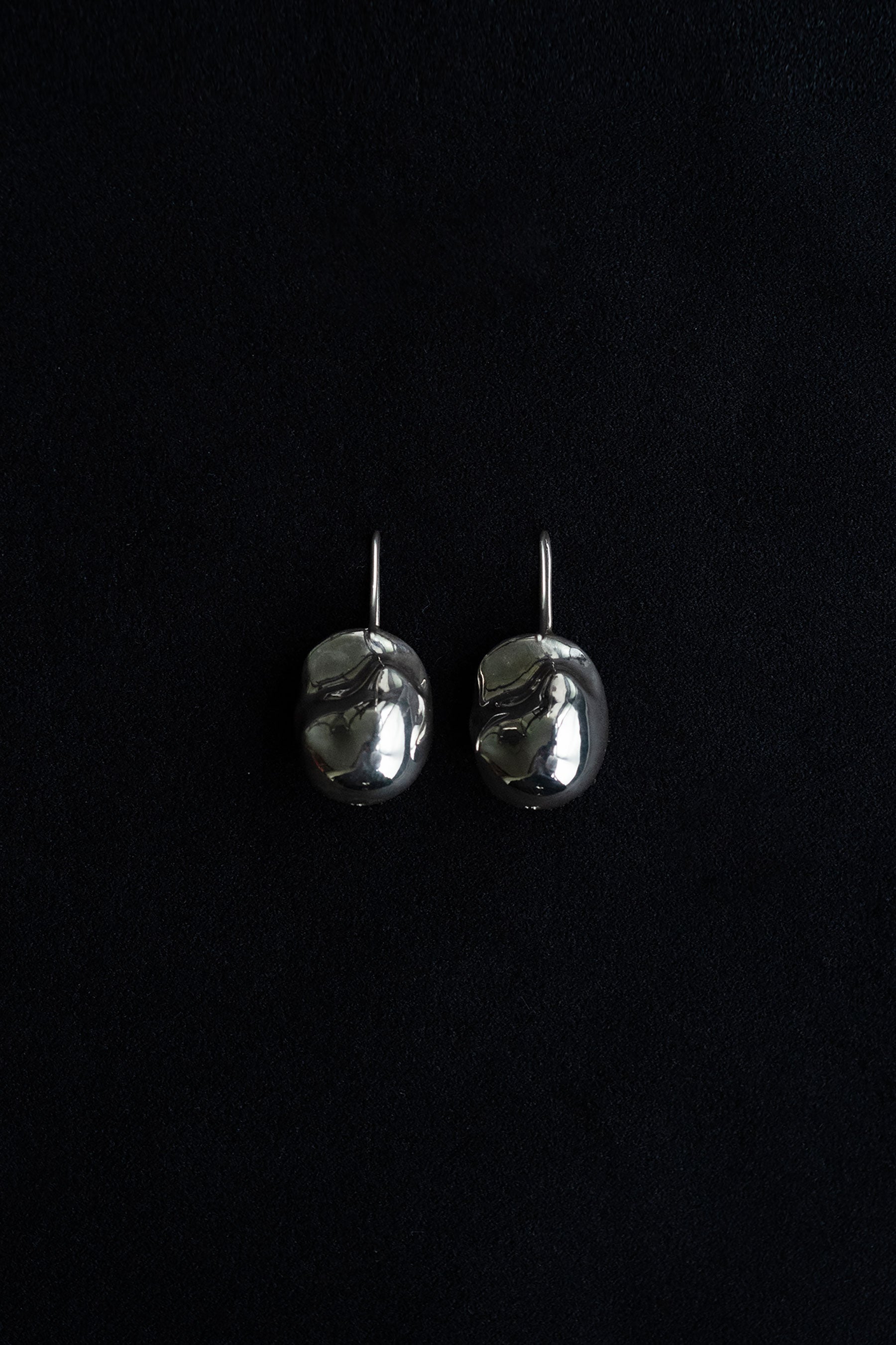 SILVER PEARL EARRINGS