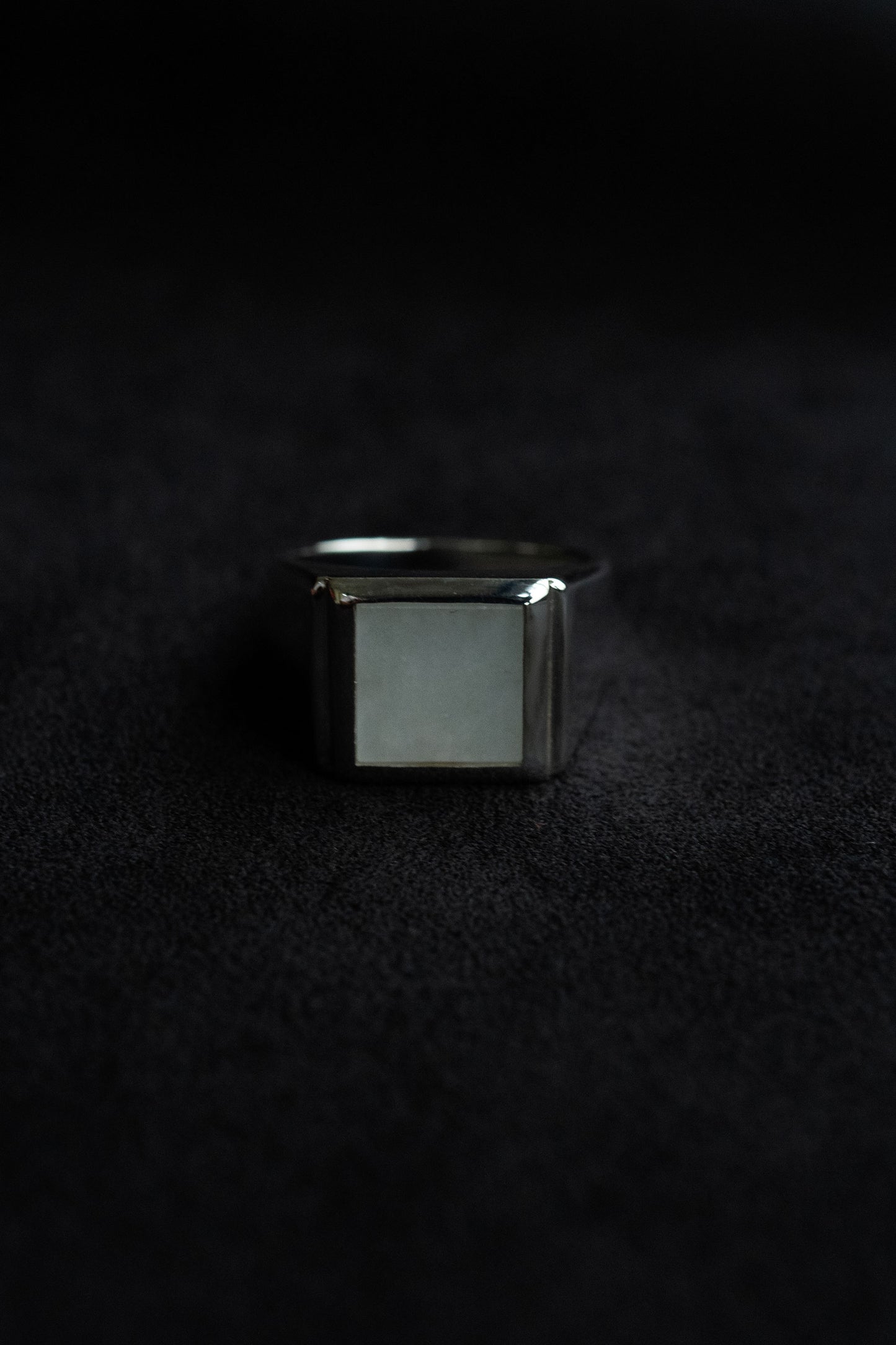 SIGNET RING / JADEITE