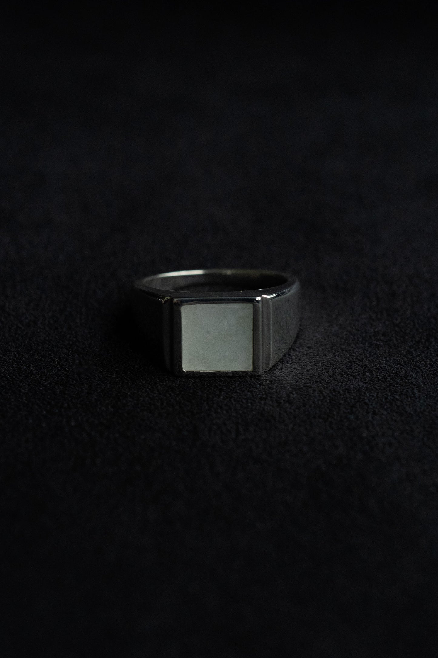 SIGNET RING / JADEITE