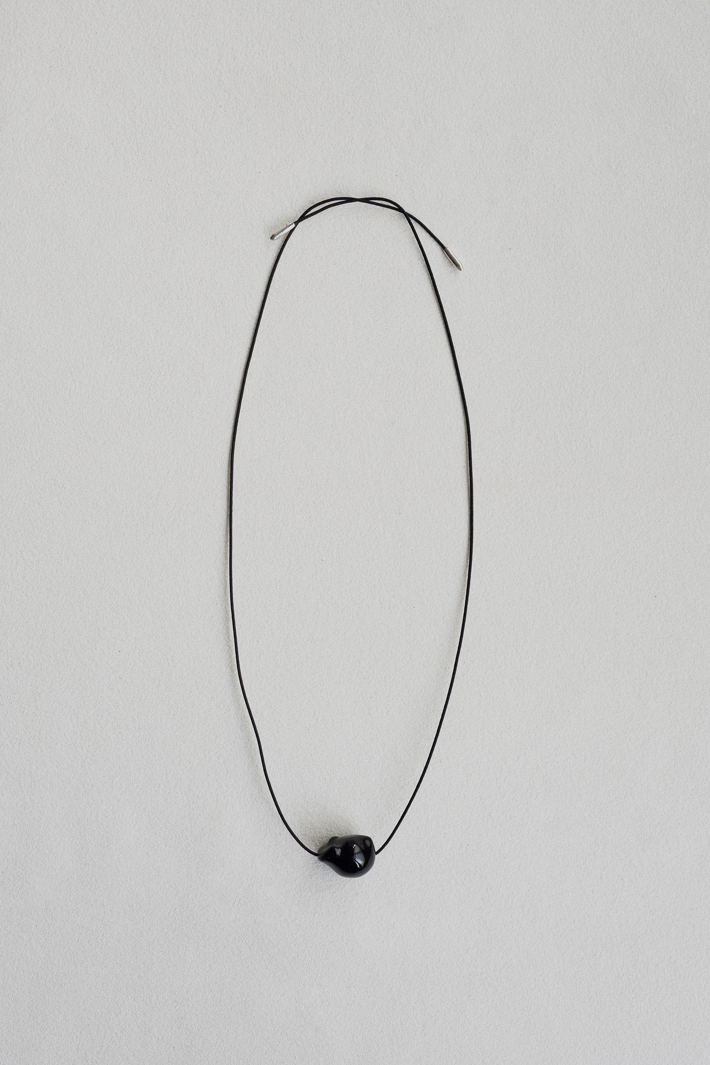 DISTORTED STONE CHOKER