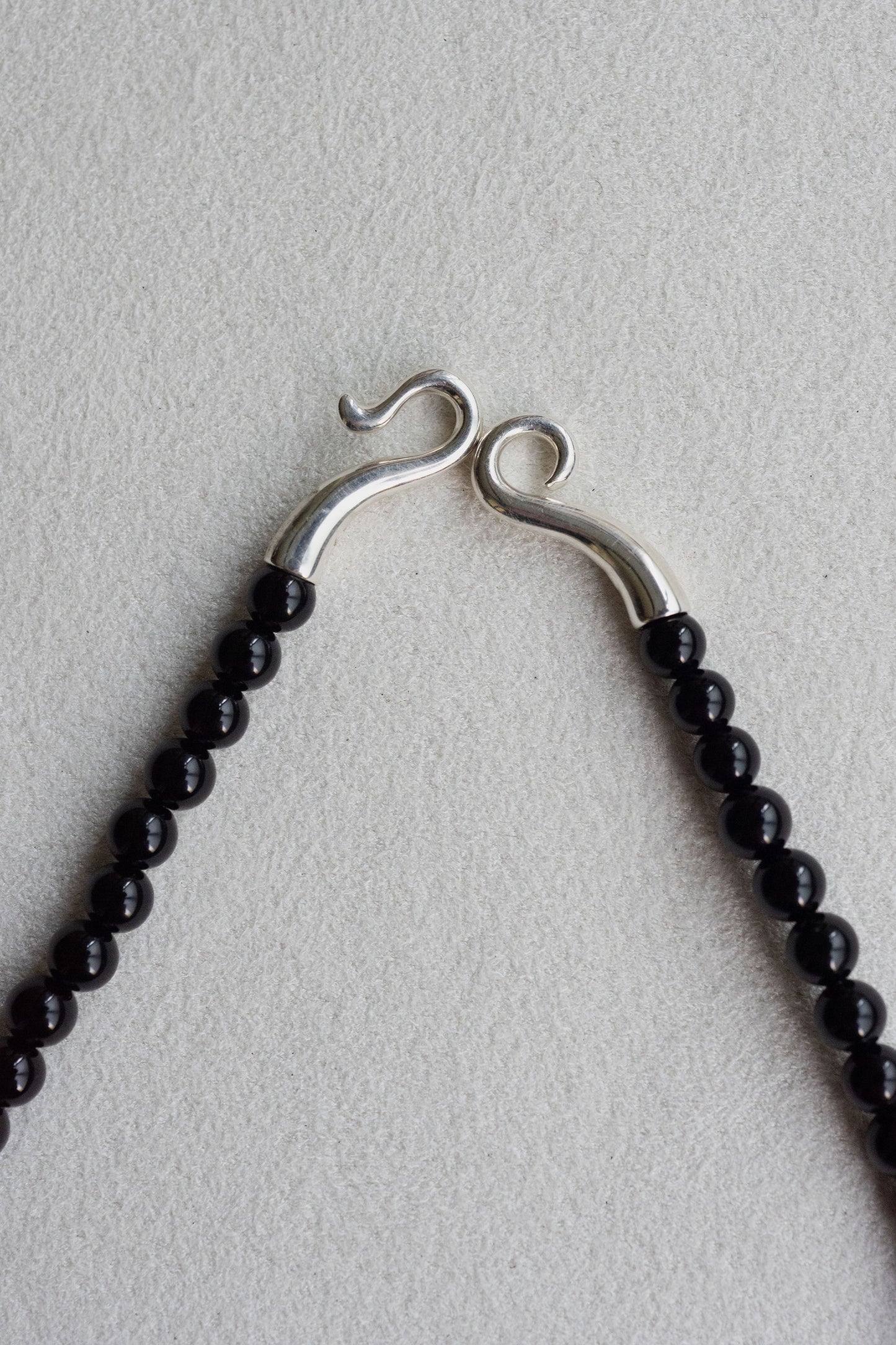 BABY ONYX COLLAR