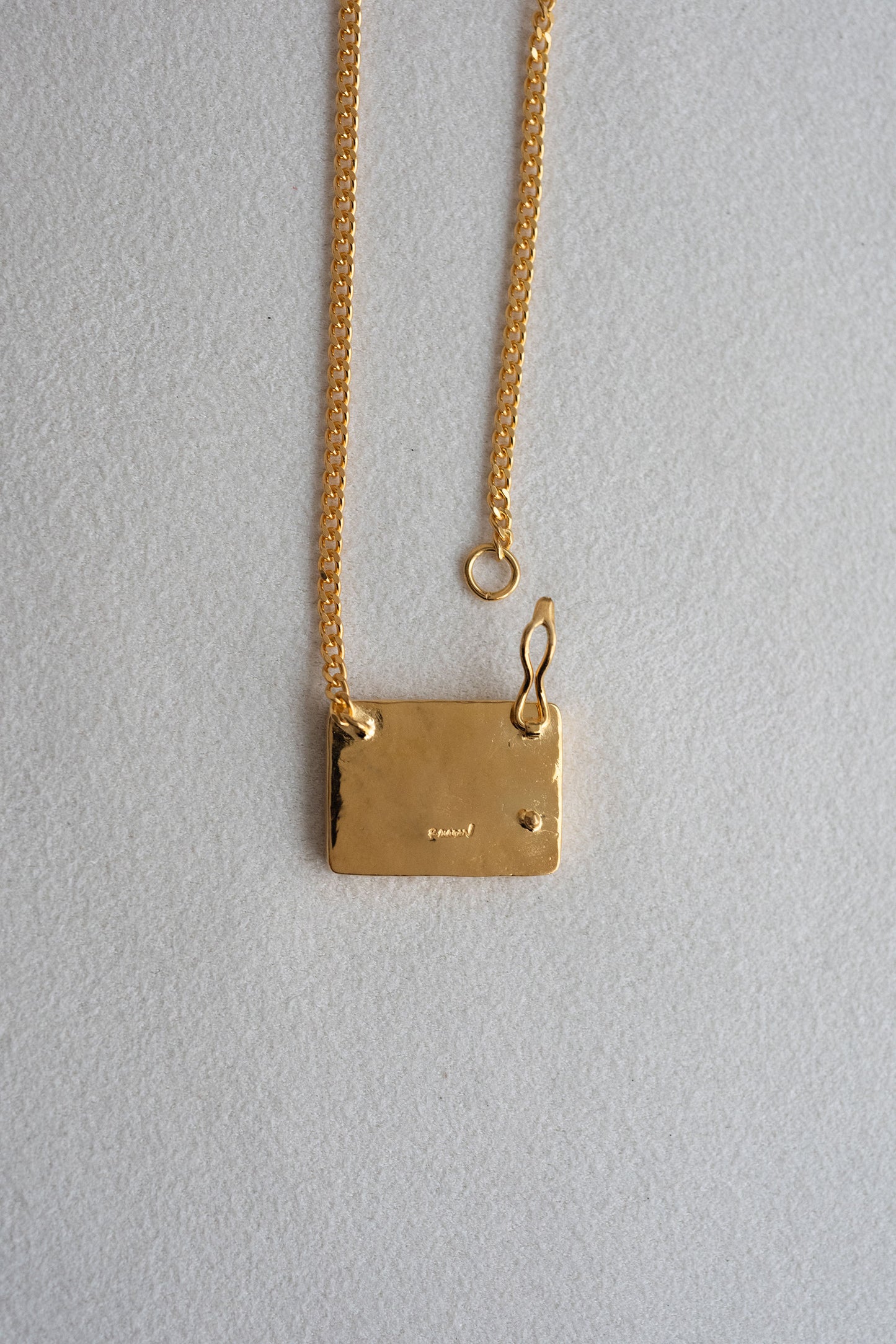 "CURIOSITY" NECKLACE
