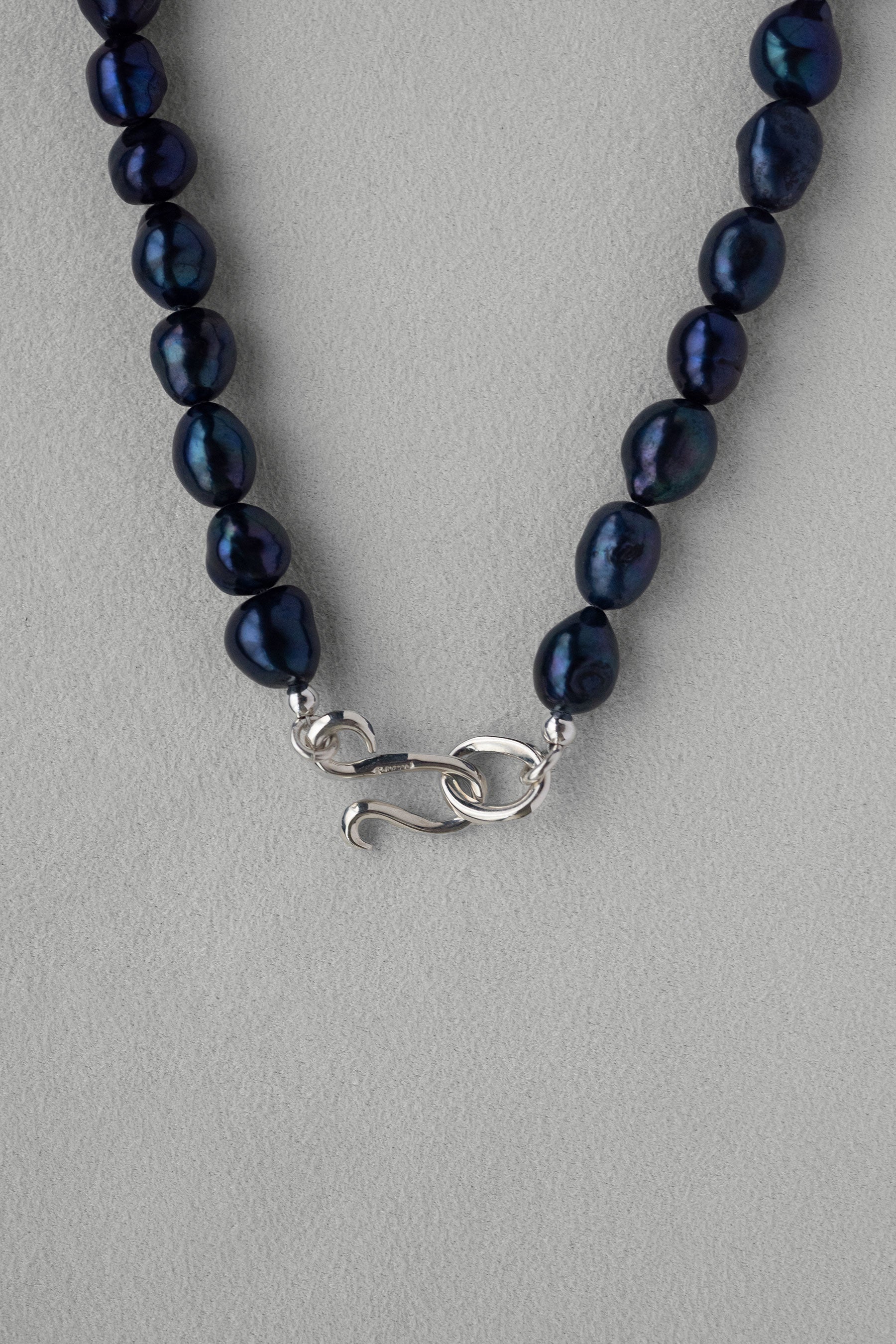 RURI SHORT PEARL NECKLACE