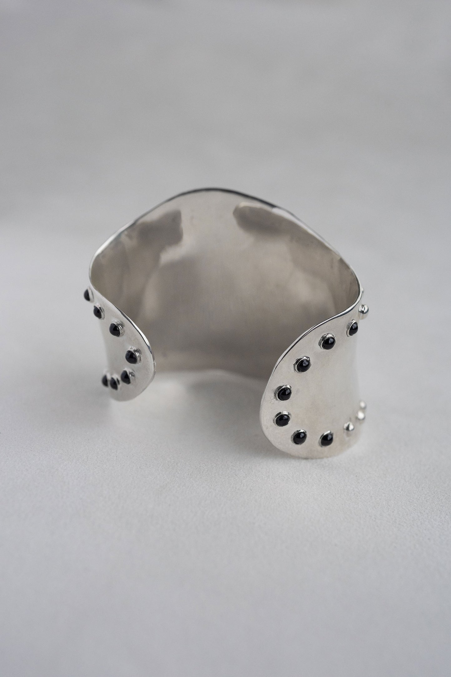 STUDD CUFF