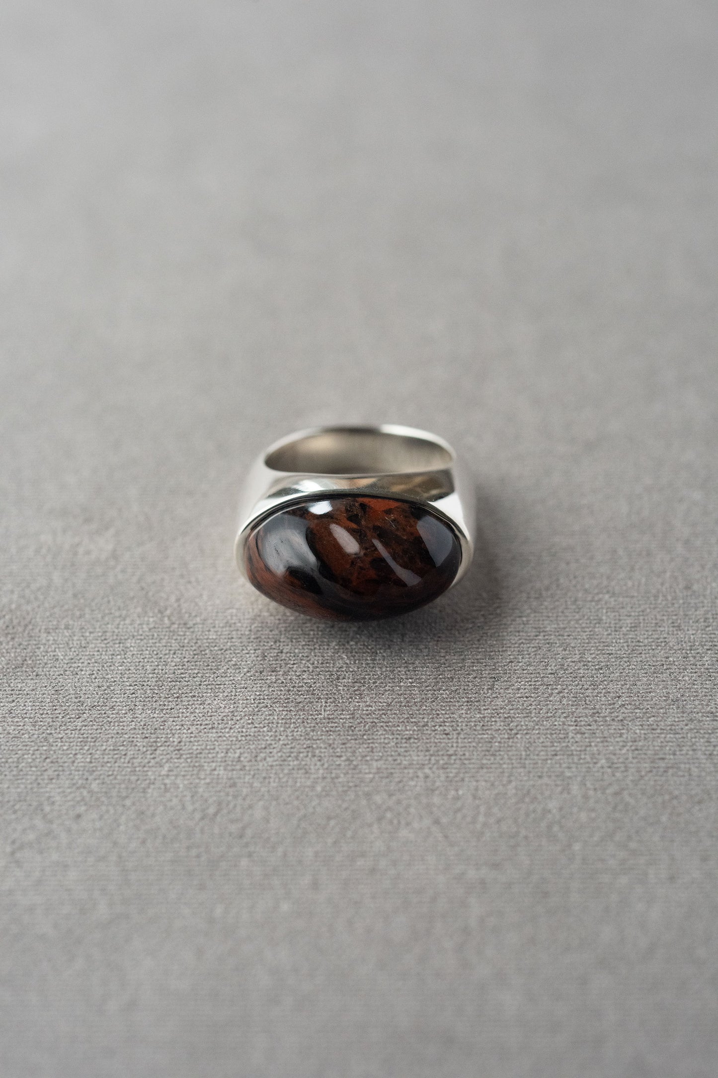 QUIETUDE  RING