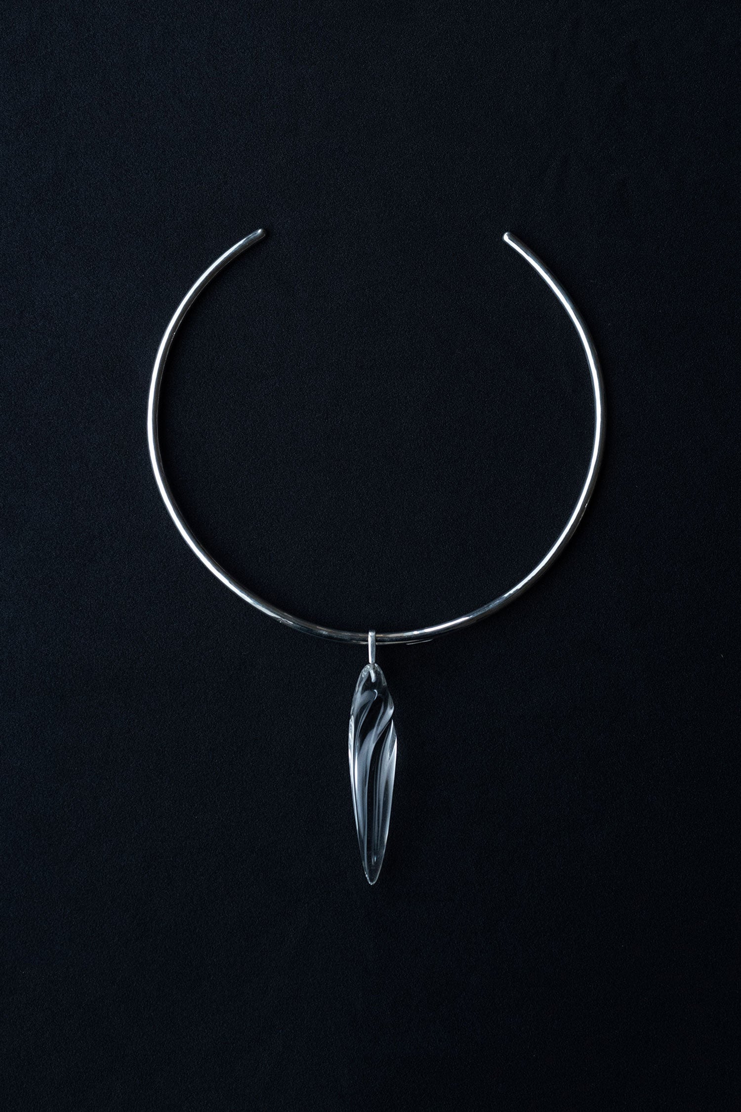 QUIETUDE COLLAR