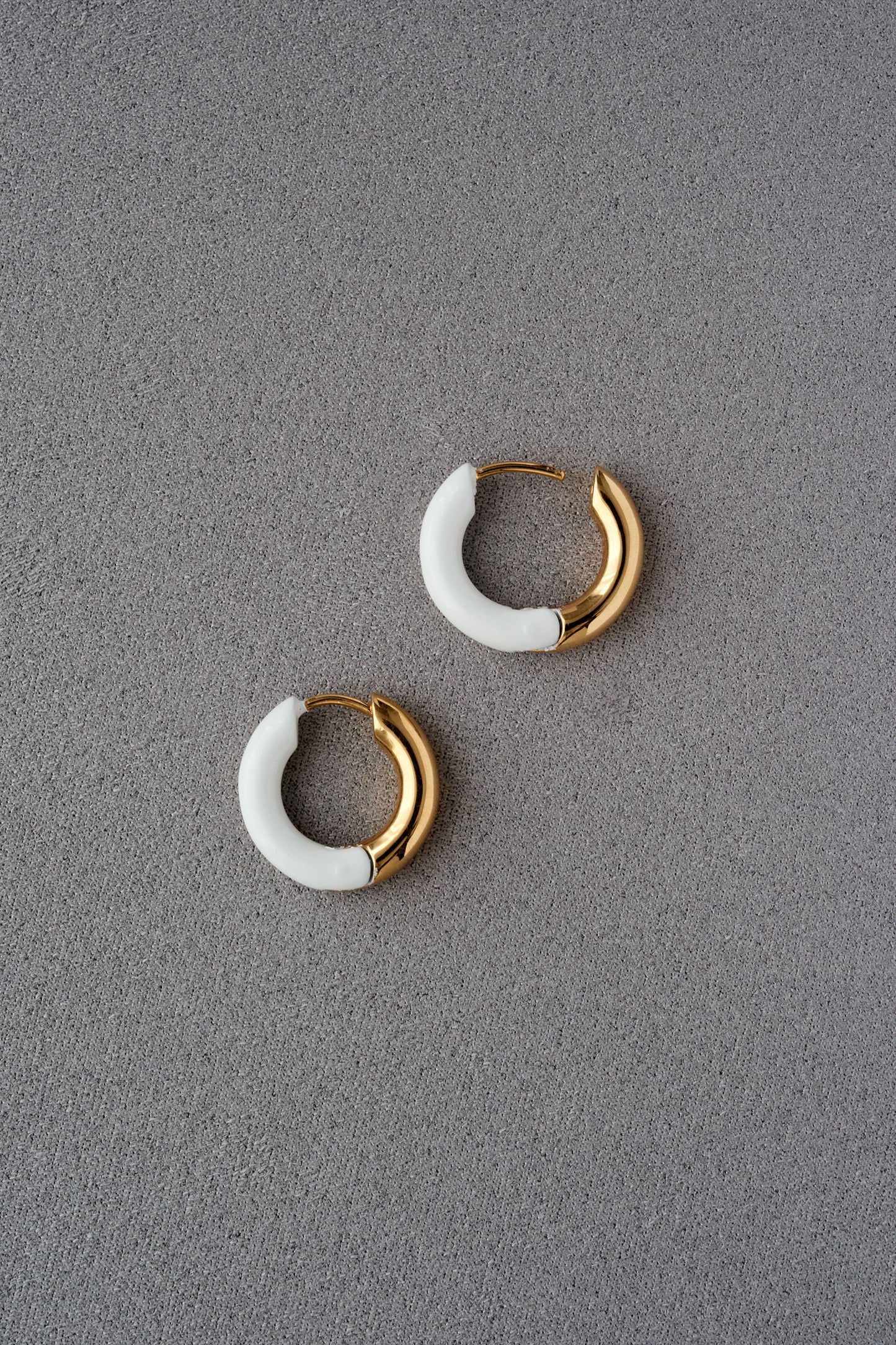 DIPPED TINY ALL ROUND HOOPS