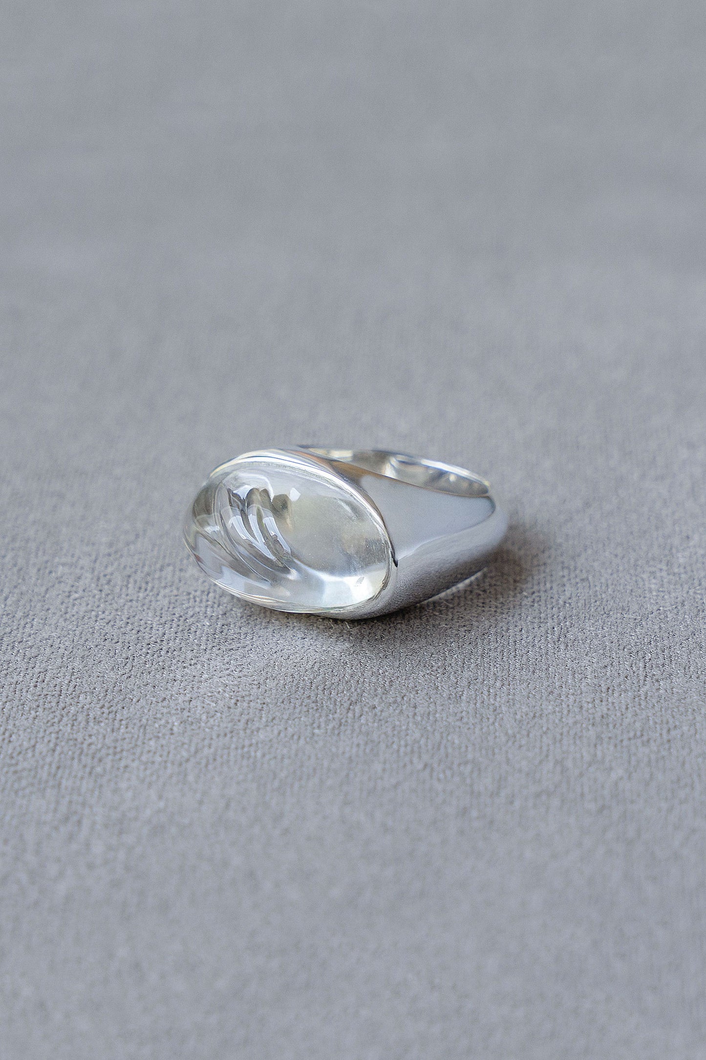 QUIETUDE  RING