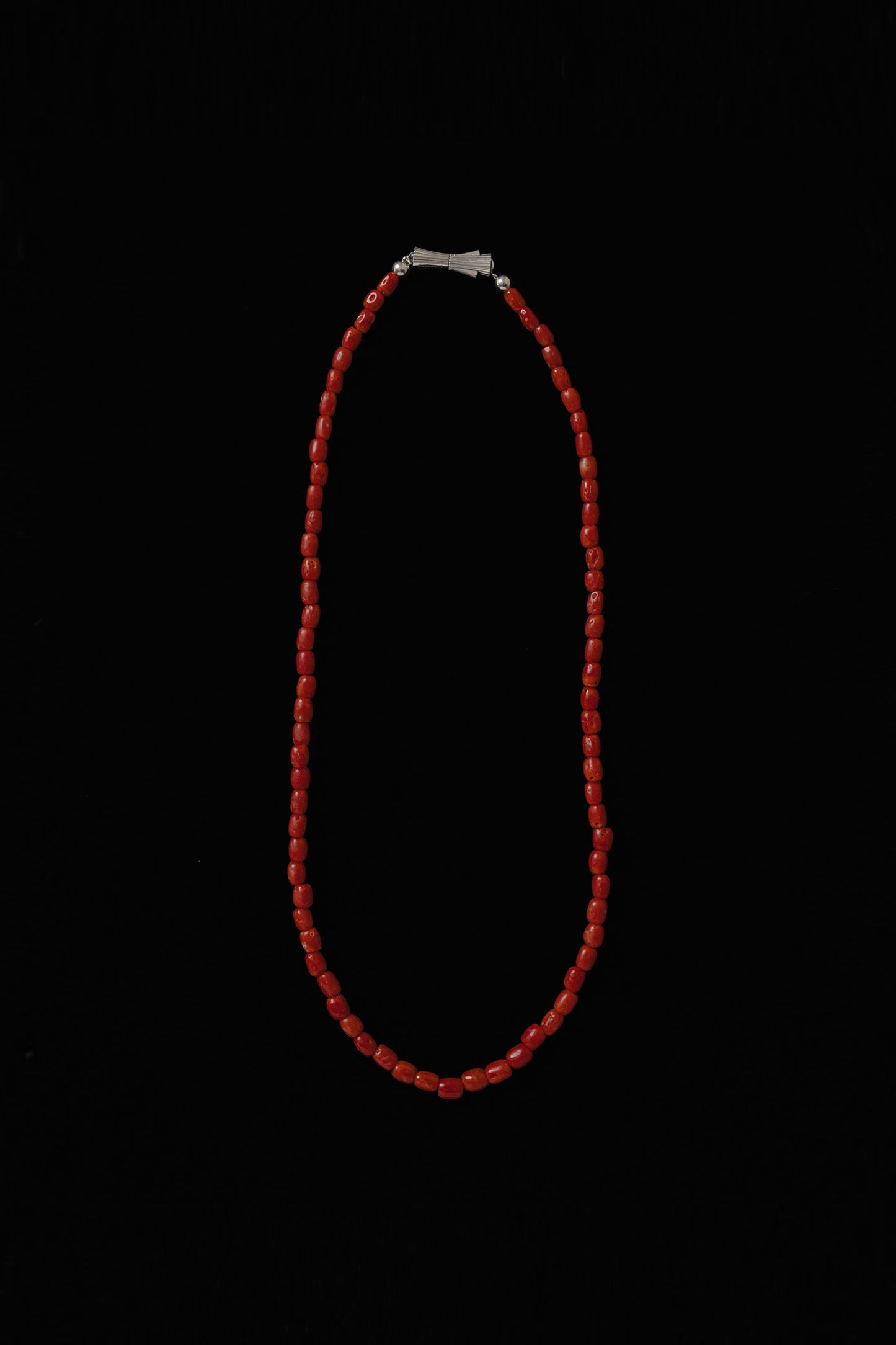 SHORT CORAL NECKLACE