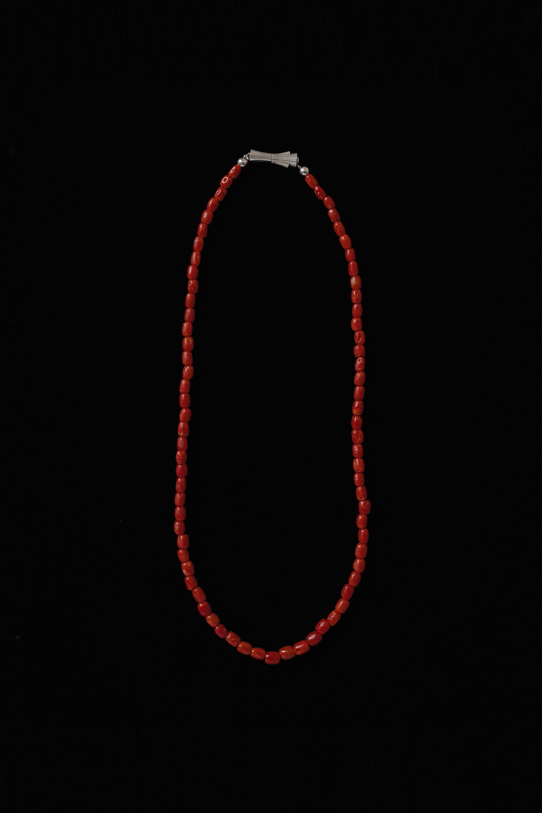 SHORT CORAL NECKLACE