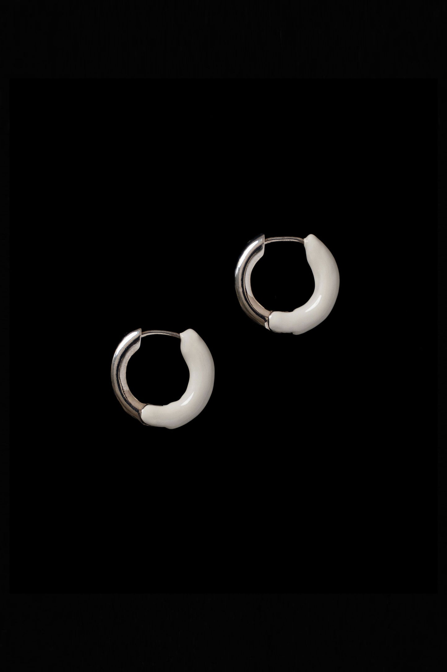 DIPPED  TINY ALL ROUND HOOPS