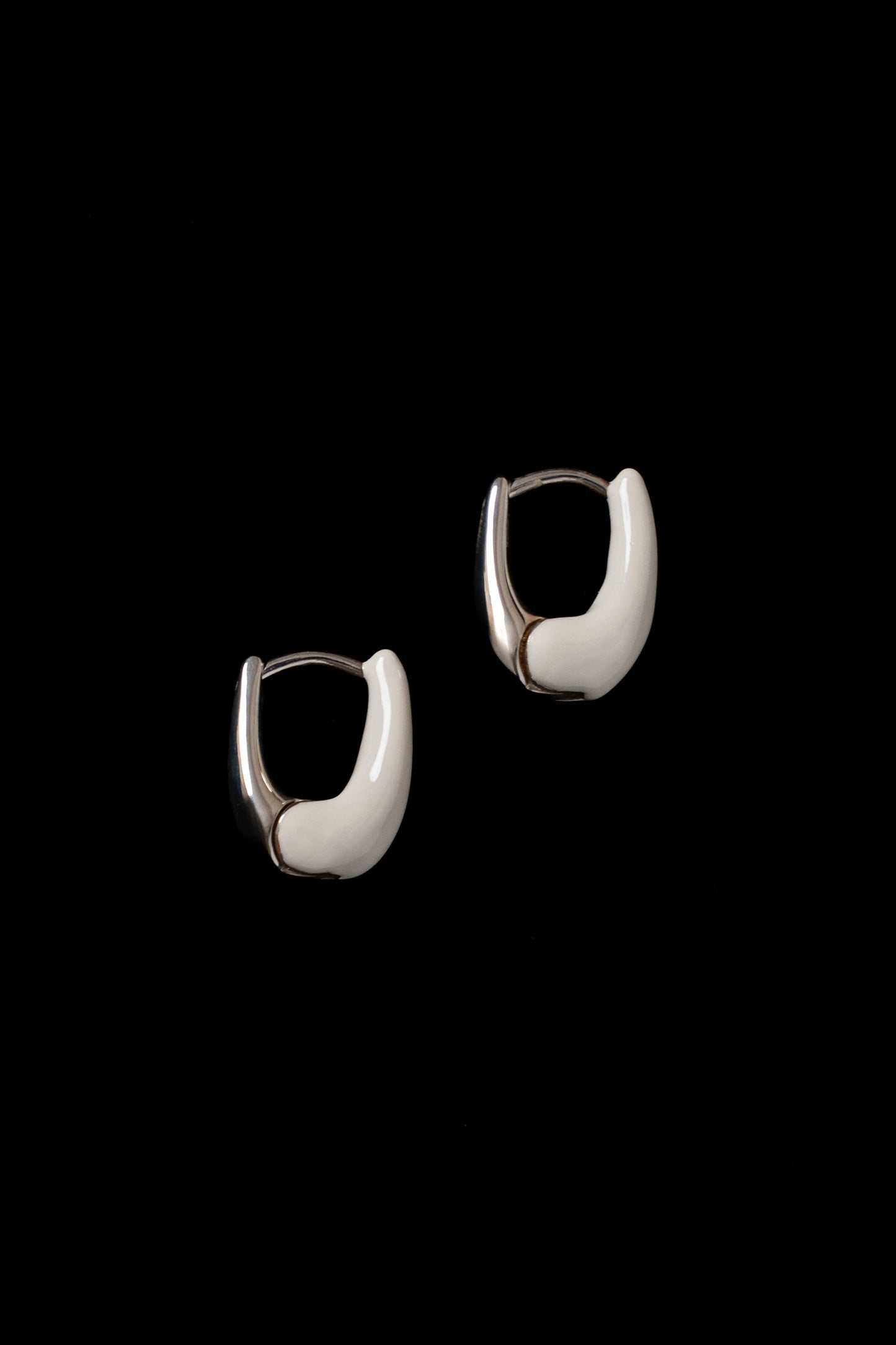 DIPPED TINY TINY PUFFY HOOPS
