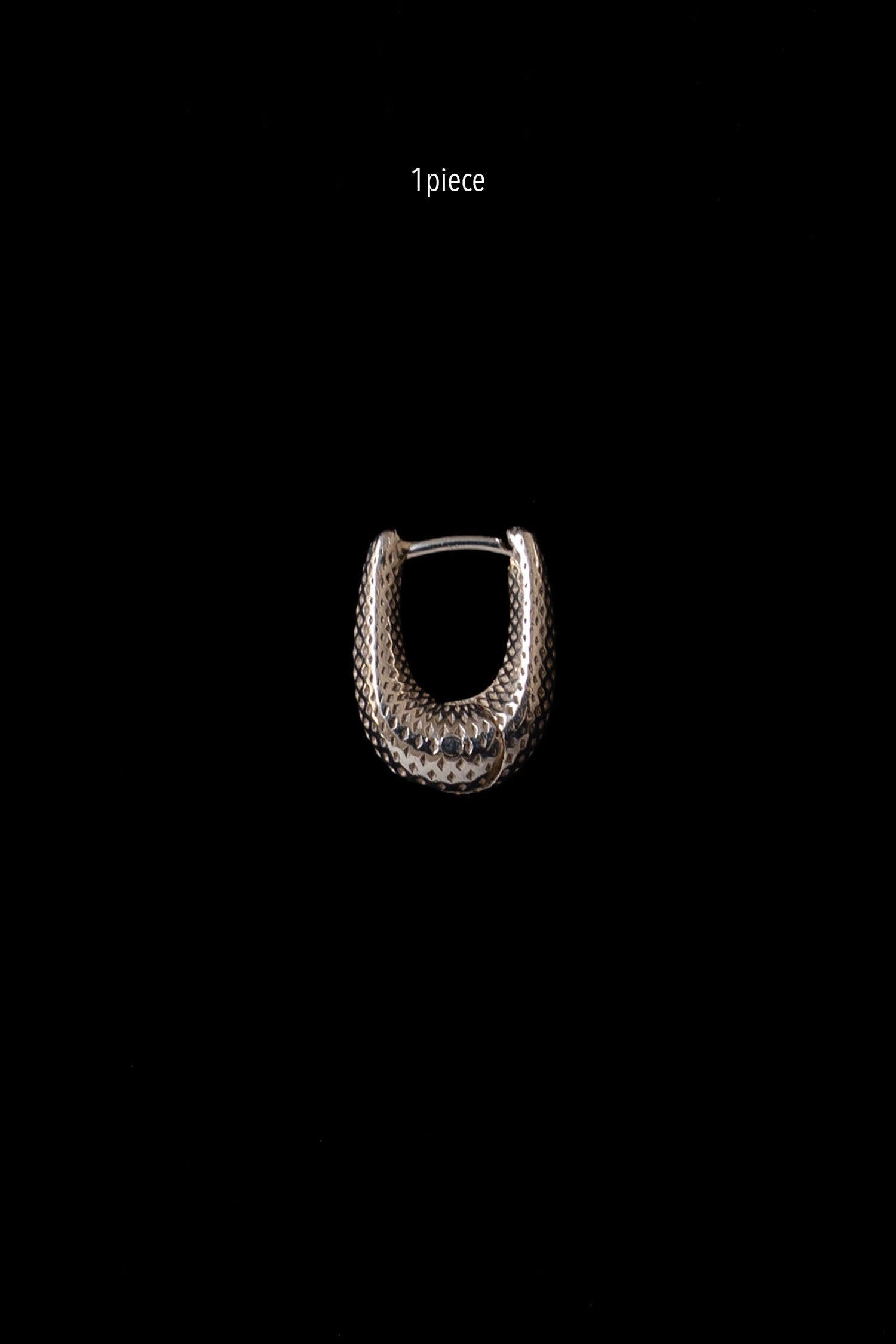 TINY TINY DOT PUFFY HOOPS(1PIECE)