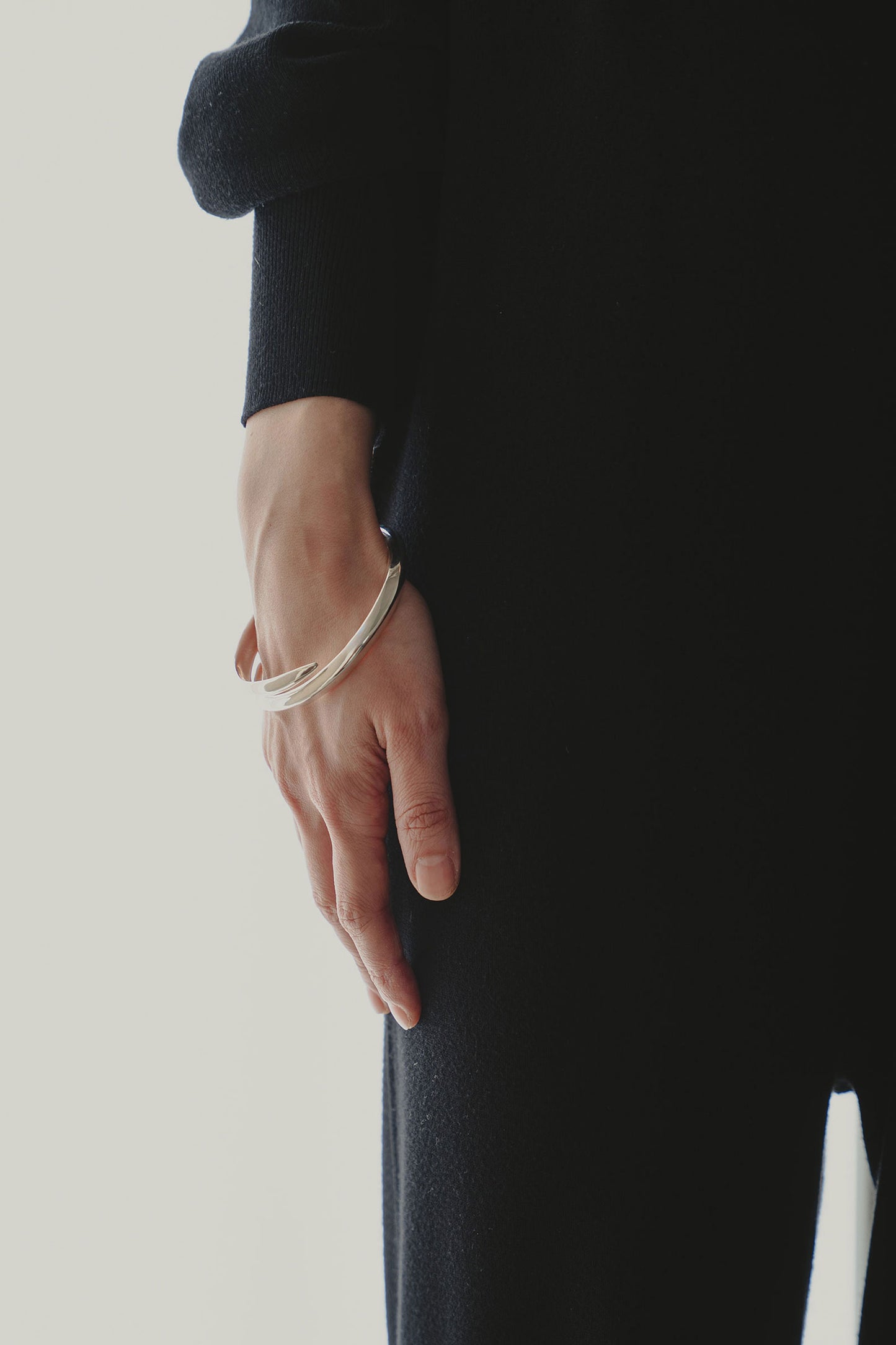 WILLOW BANGLE