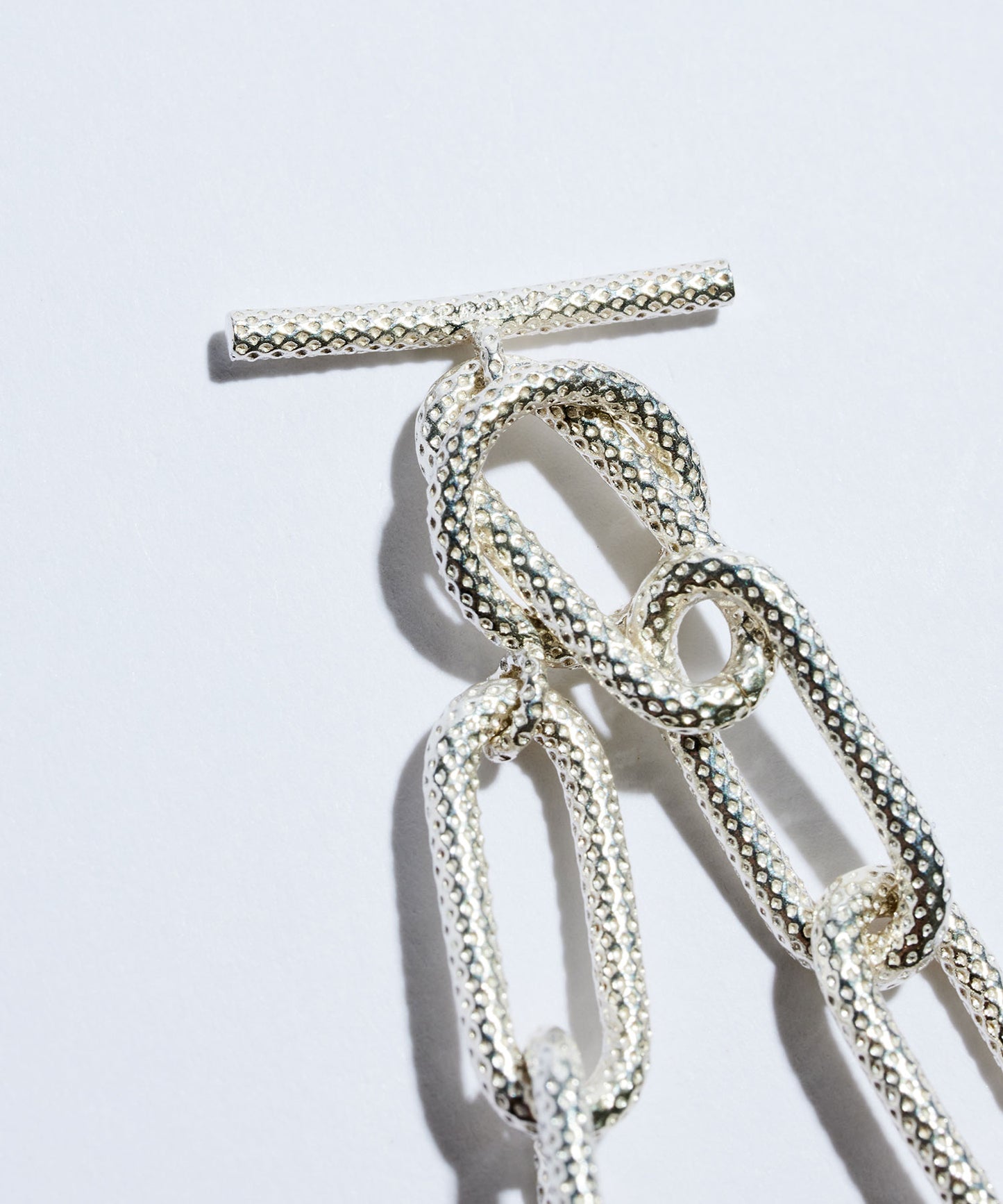 HEAVY CHAIN NECKLACE